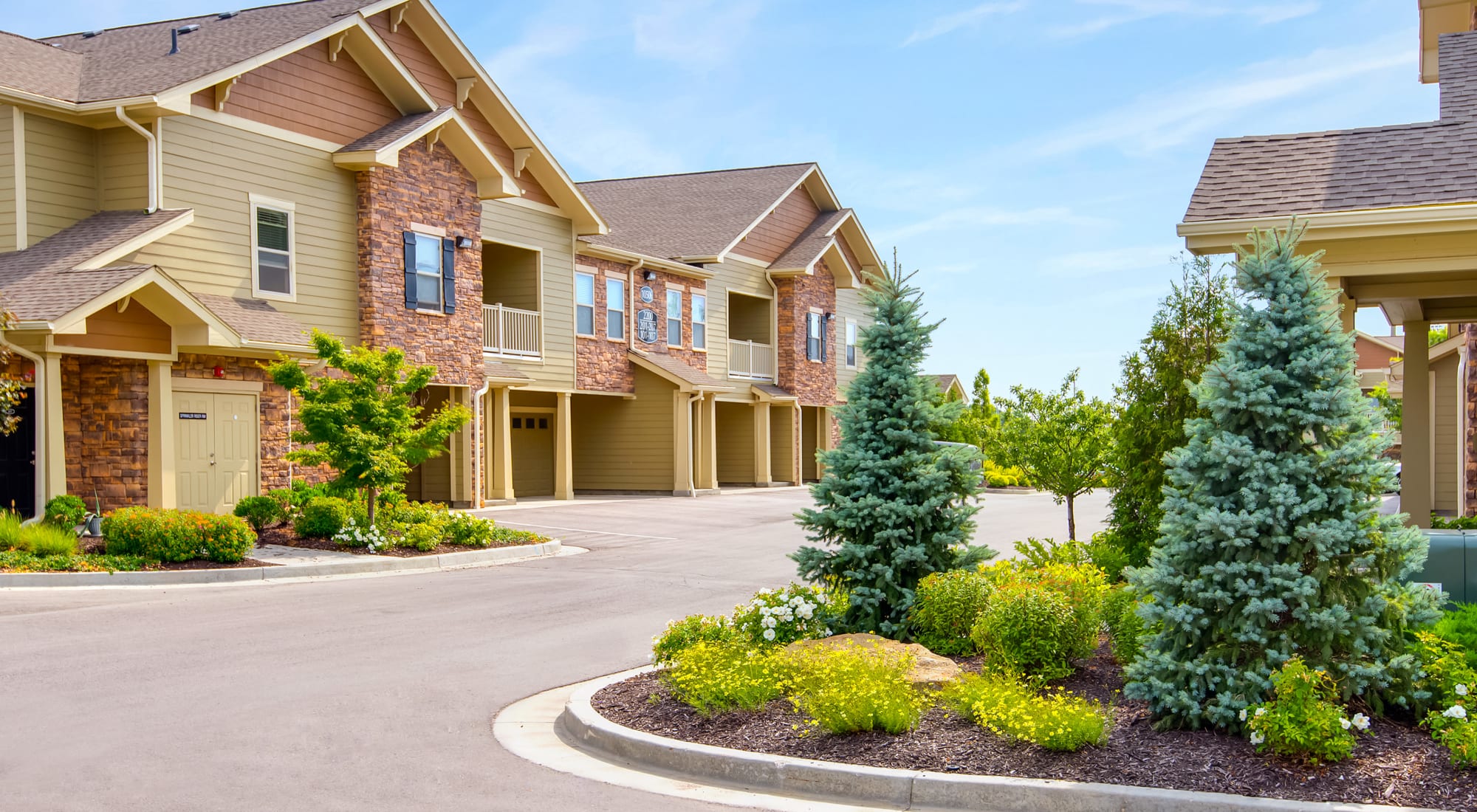 Vale Overland Park Apartments in Overland Park, Kansas