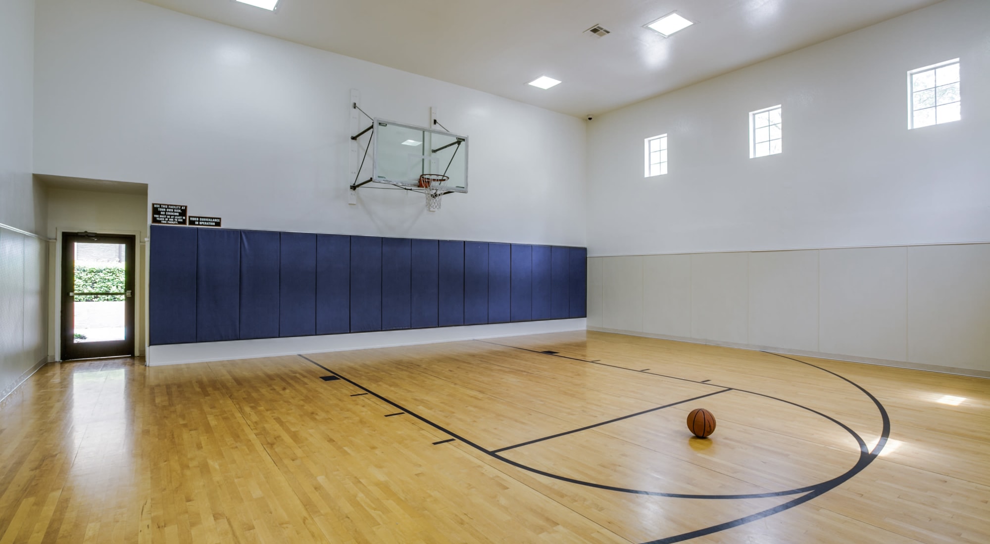 Indoor basketball court at Estates on Frankford