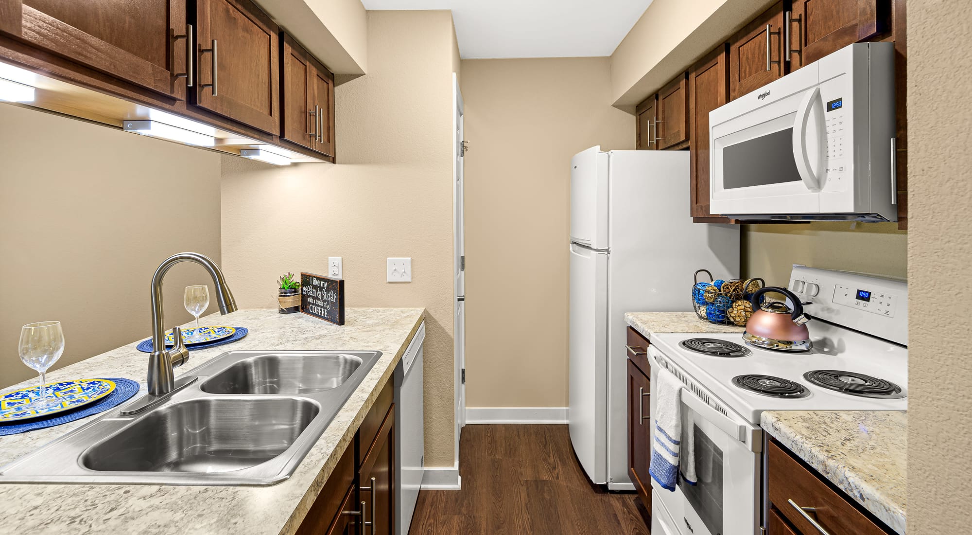 Kitchen at Stoneybrook Apartments and Townhomes