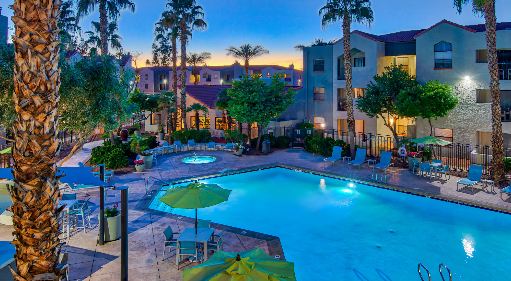 Greenspoint at Paradise Valley apartments in Phoenix, AZ
