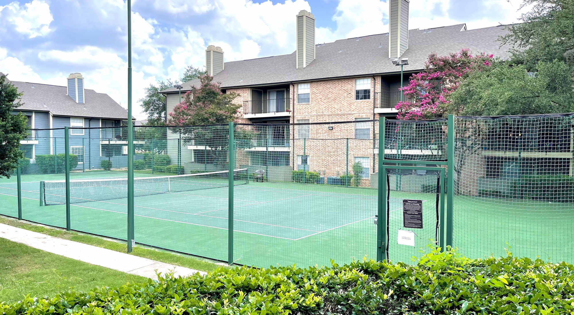 Modern Apartments at The Abbey at Copper Creek in San Antonio, Texas