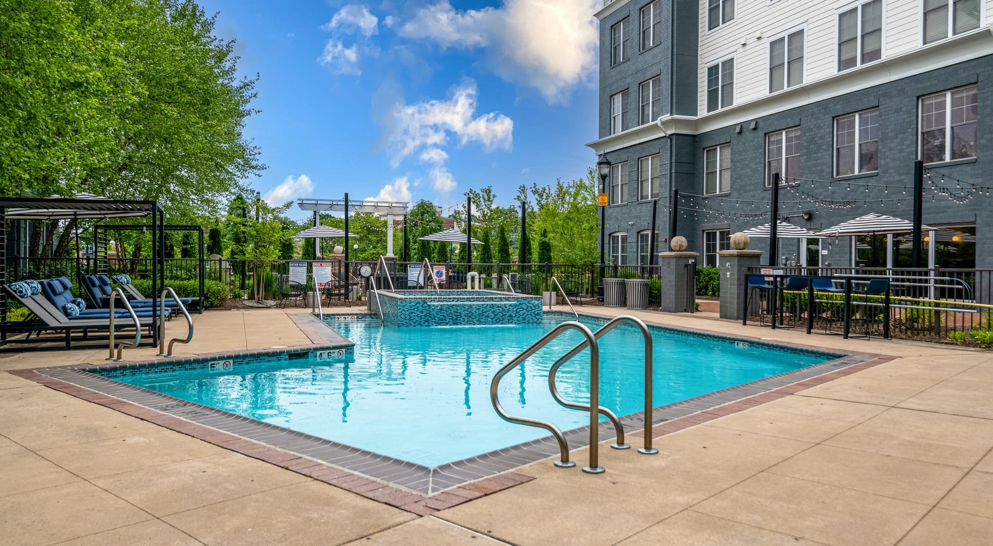 Amenities at Sofi at Morristown Station in Morristown, New Jersey