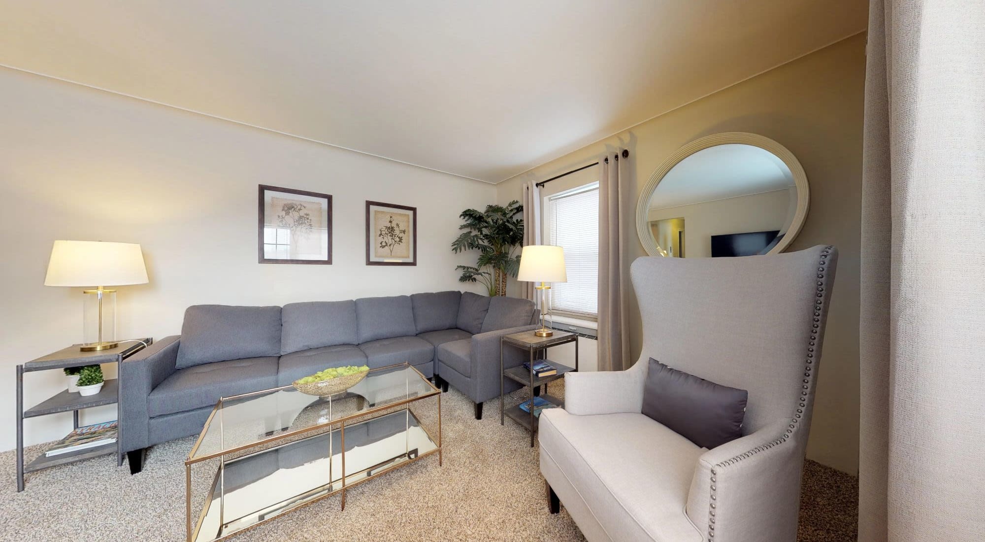 Photo Gallery | Rugby Square Apartments in Syracuse, New York