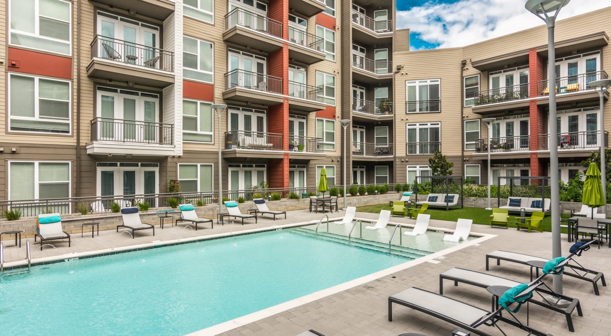 Amenities at The Guthrie North Gulch in Nashville, Tennessee summer