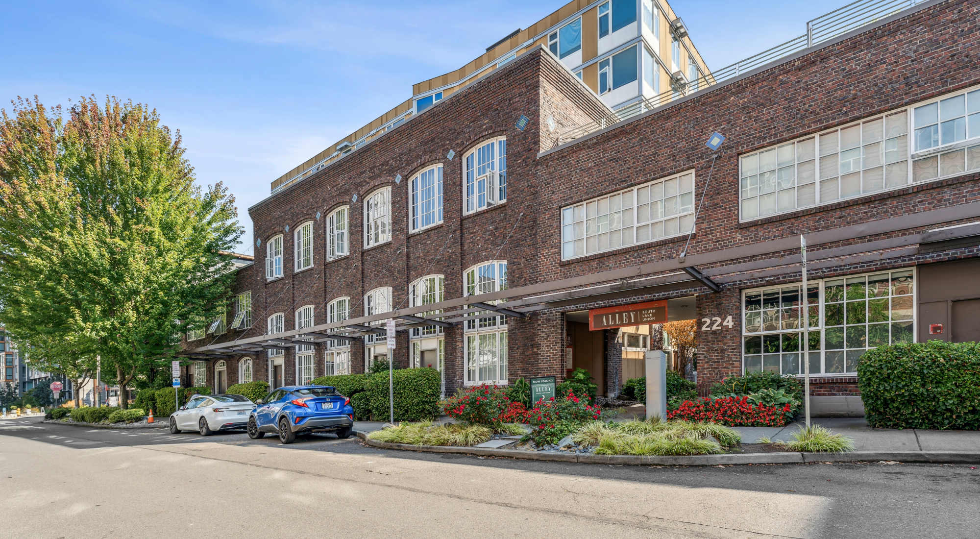 Exterior phot 5 at Alley South Lake Union in Seattle, Washington