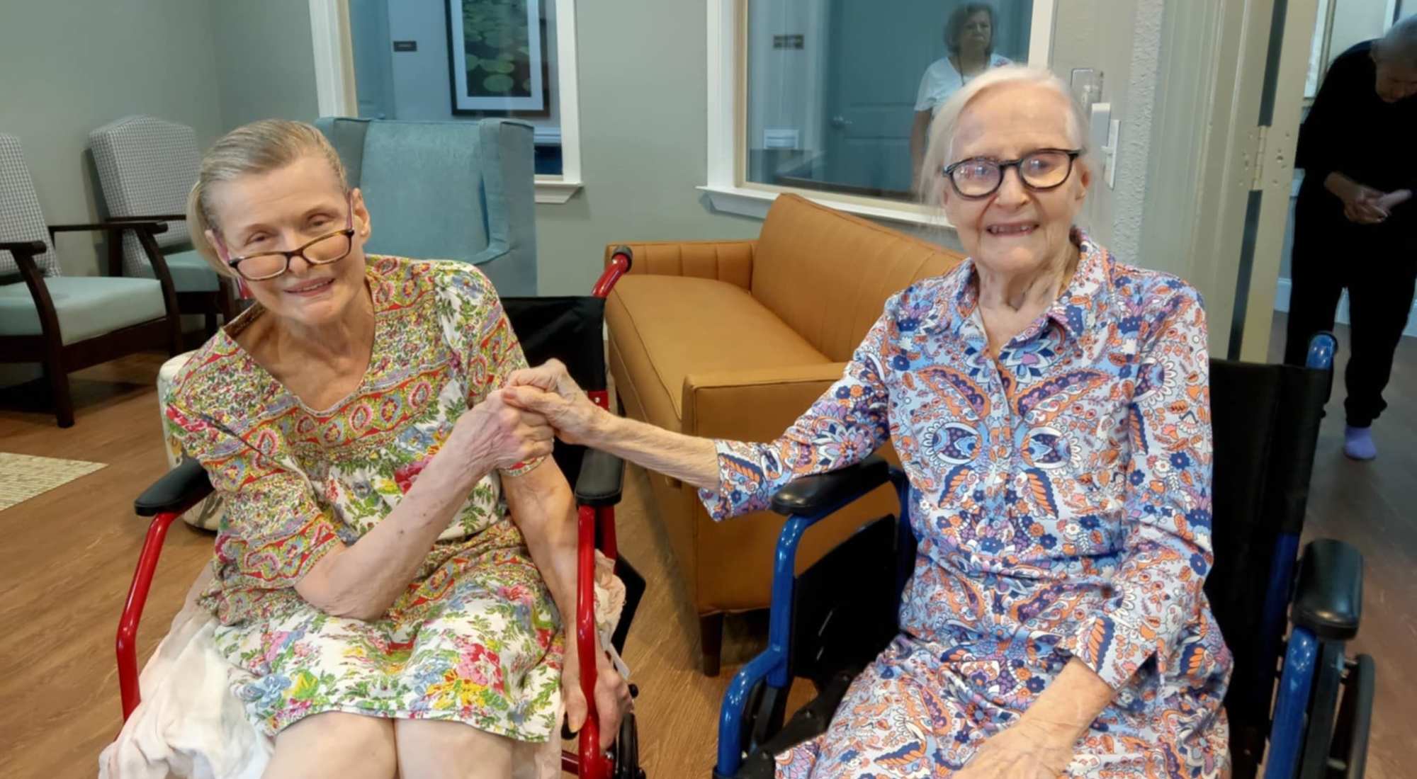 friends at The Landing at Stone Oak Memory Care in San Antonio, Texas