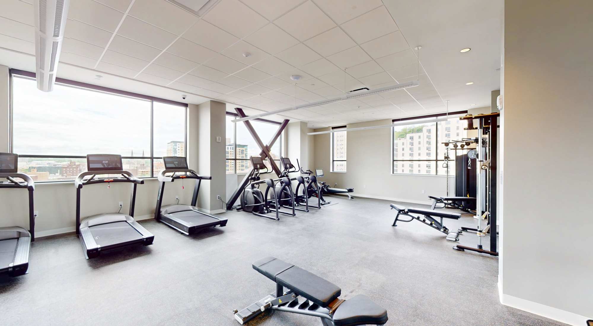 Amenities at The Julian in Pittsburgh, Pennsylvania