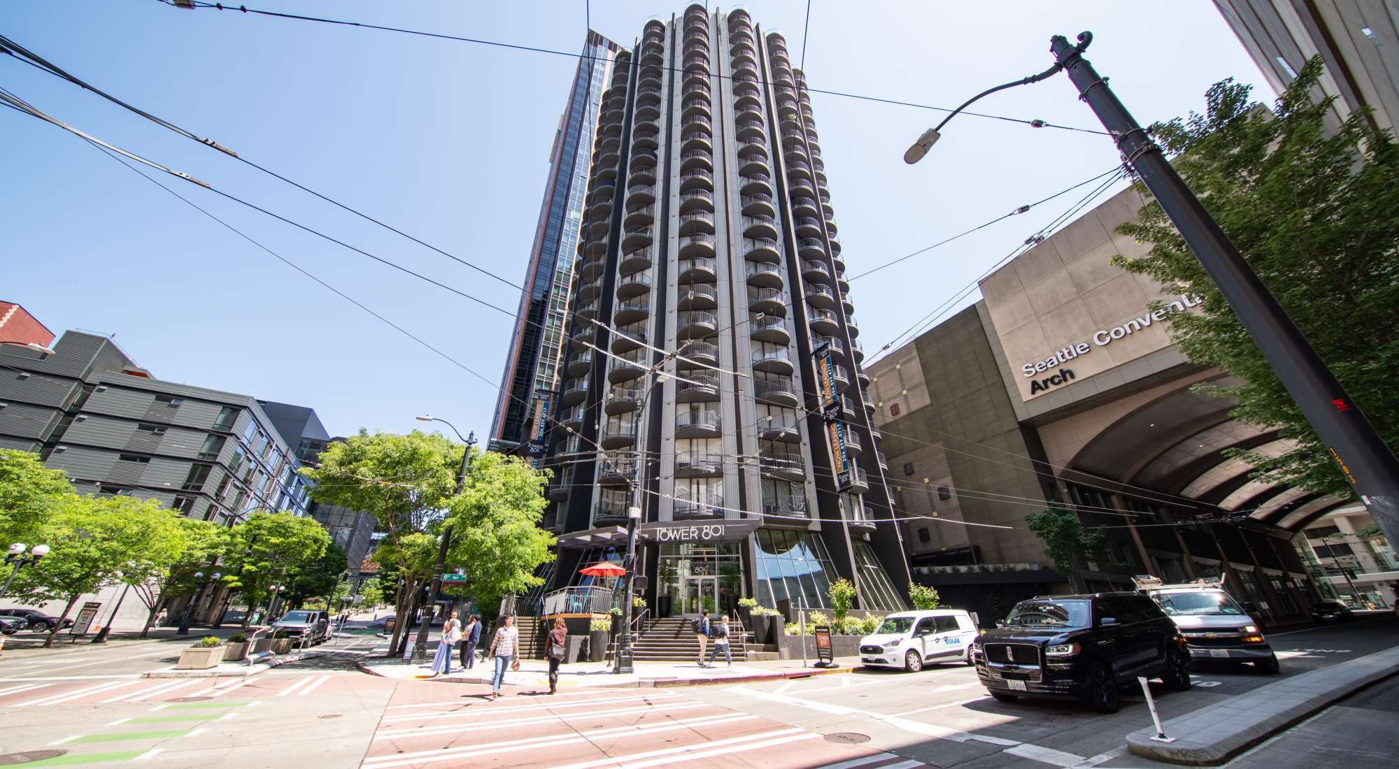 Neighborhood at Tower 801 in Seattle, Washington