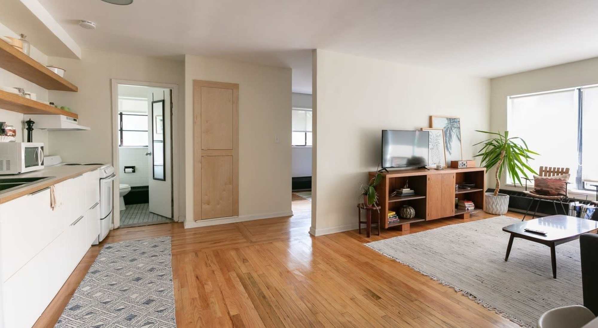 1060 Van Dyke | Detroit Living in Detroit, Michigan