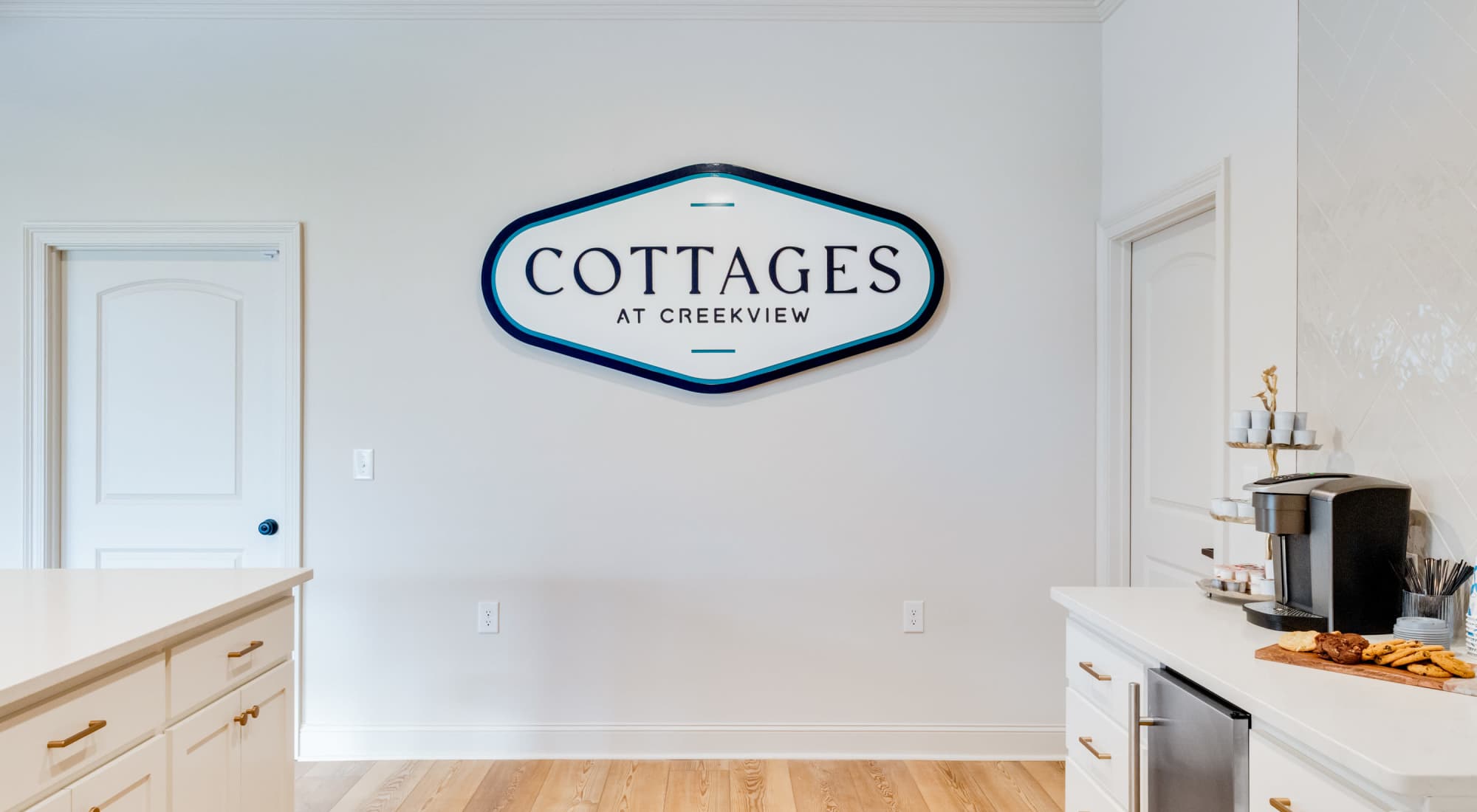 Contact Us | Cottages at Creekview in Lafayette, Louisiana