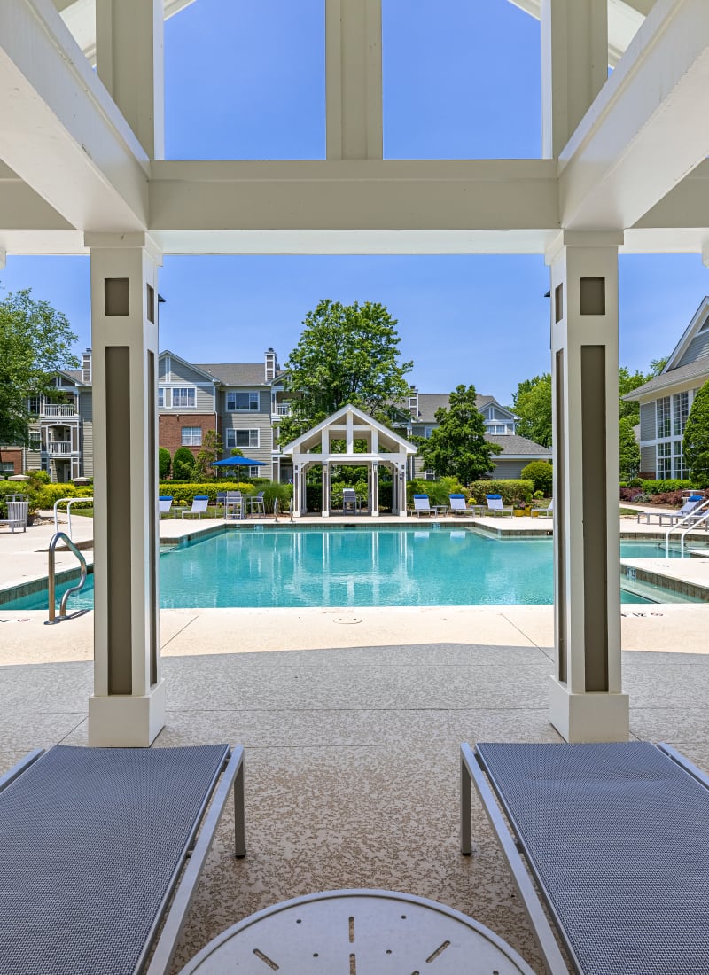 Sparkling swimming pool at The Preserve at Ballantyne Commons in Charlotte, North Carolina