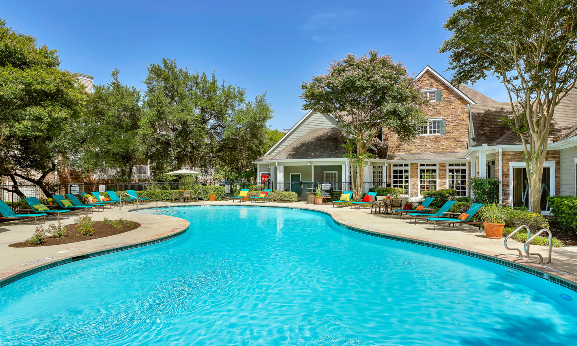 Apartments at The Lodge at Westover Hills in San Antonio, Texas