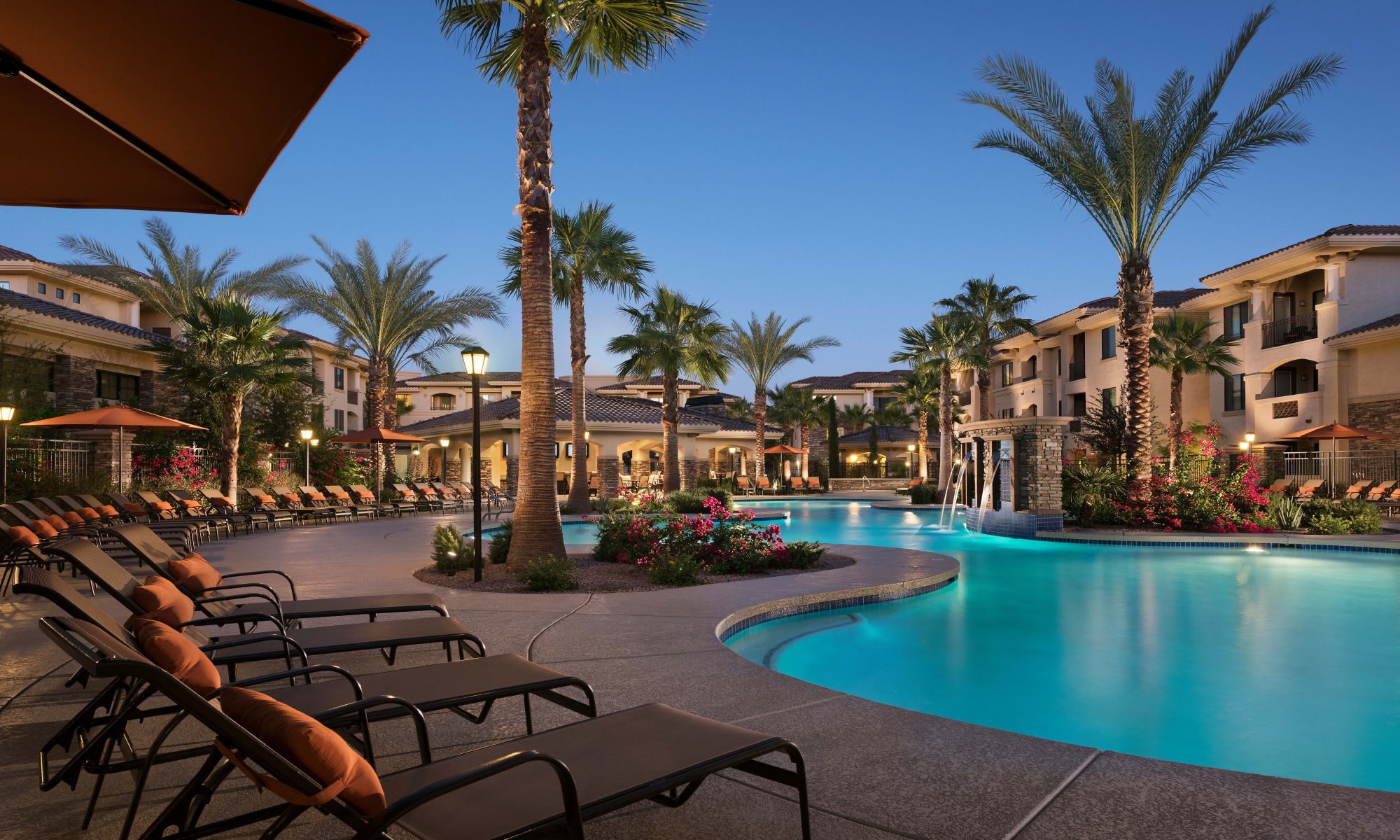 Luxury swimming pool at San Travesia in Scottsdale, Arizona