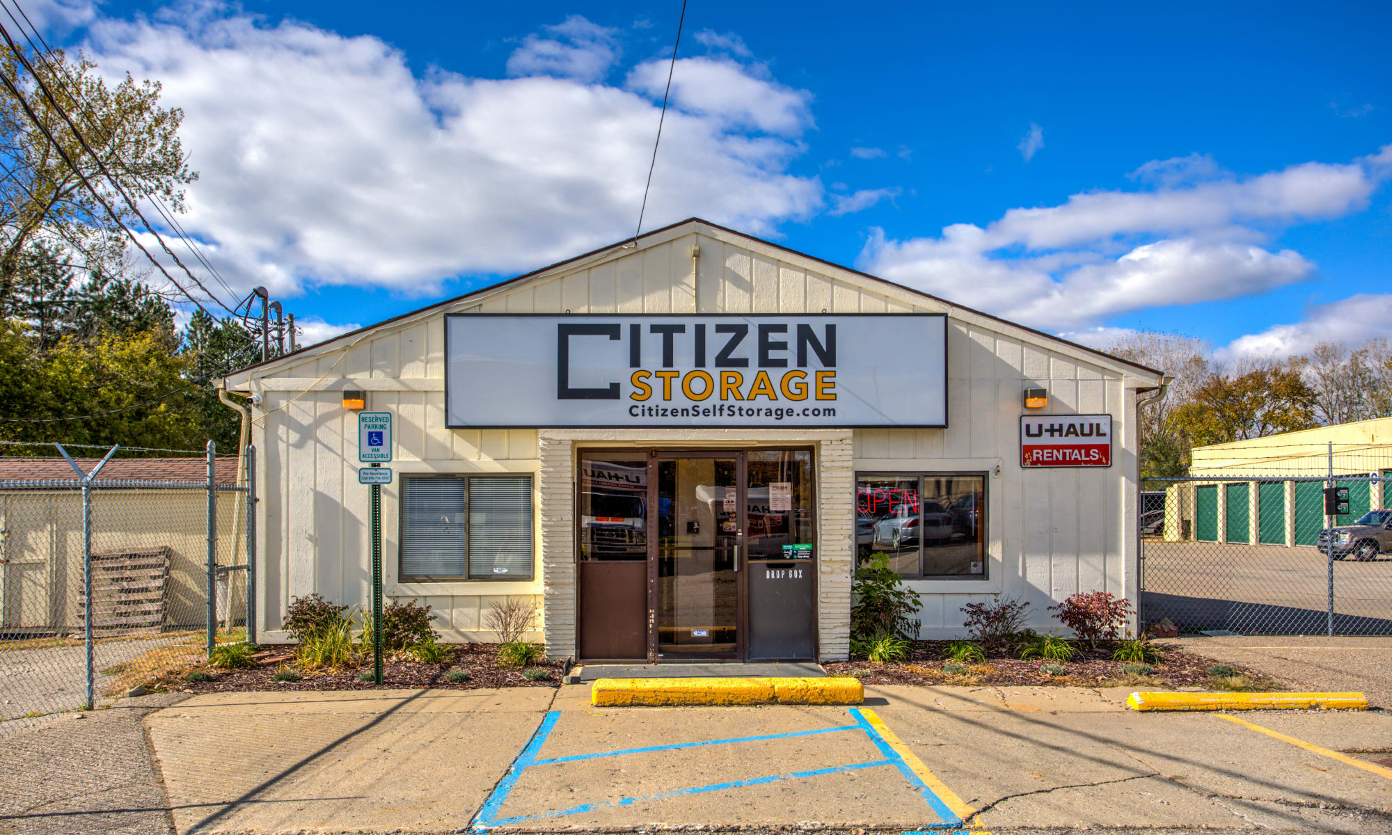 Self Storage at Citizen Storage in Fenton, Michigan