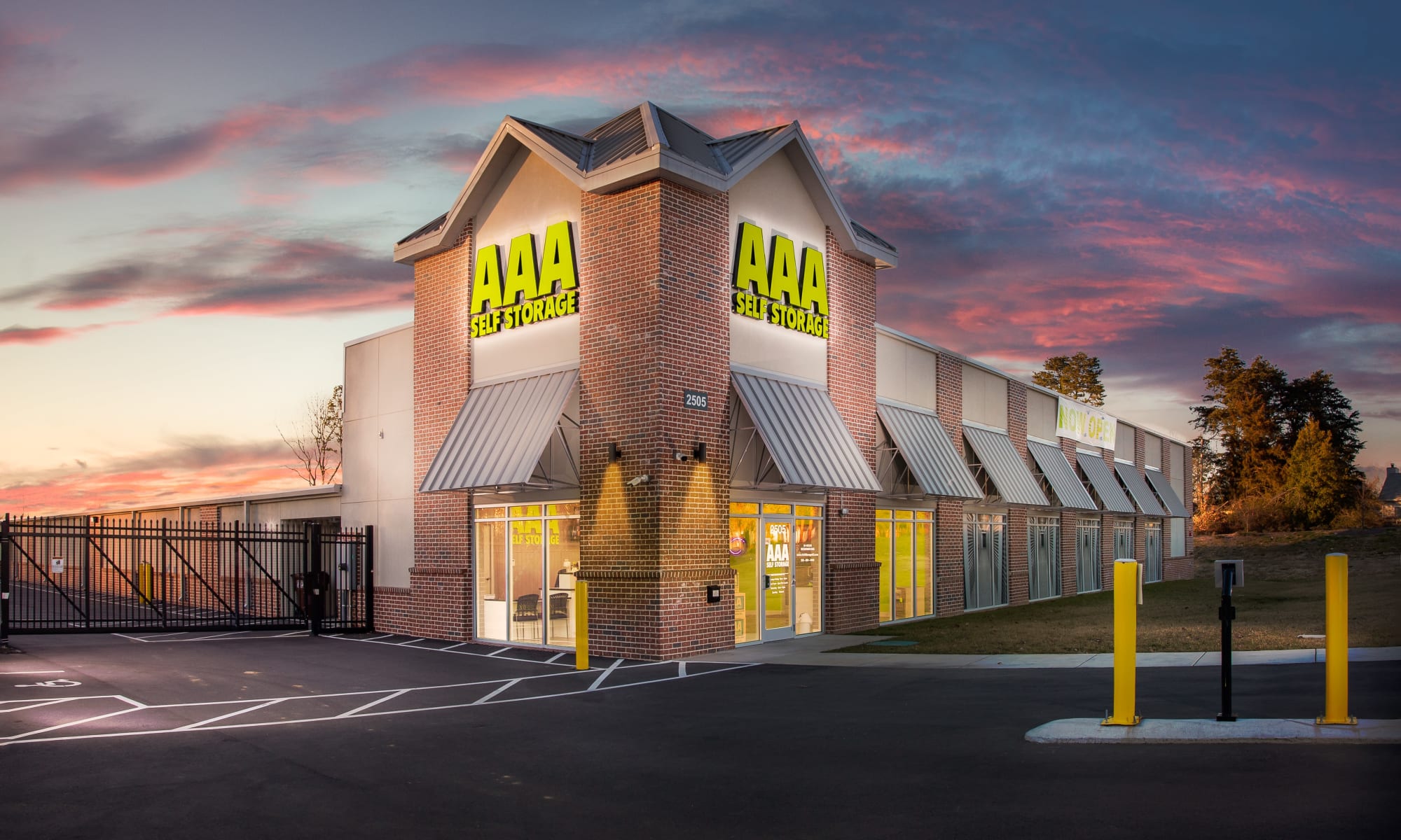 AAA Self Storage at Eastchester Dr self storage in High Point, North Carolina