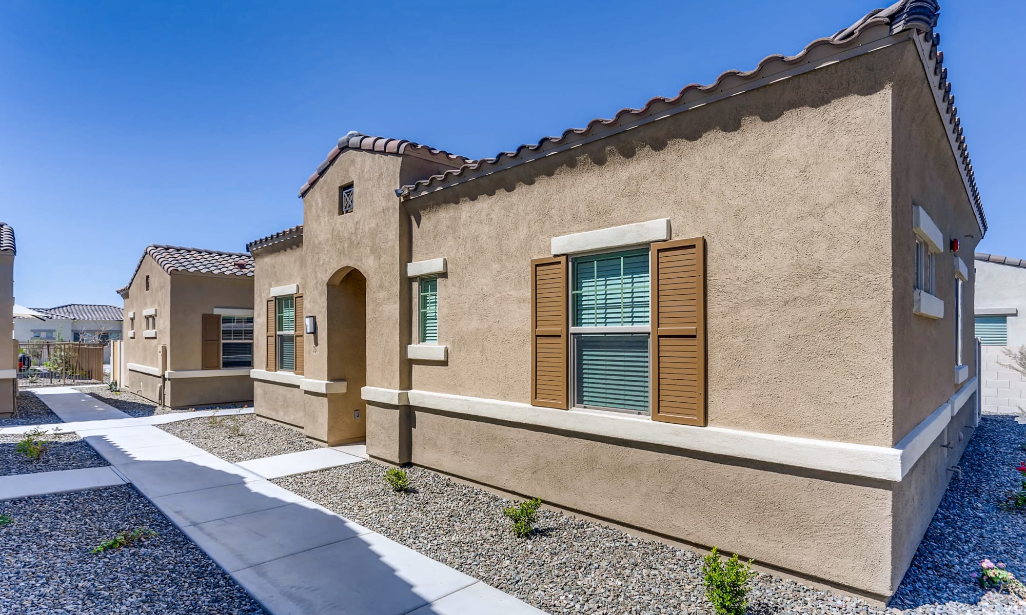 Villa De Paz Phoenix Az Apartment Homes Avilla Camelback