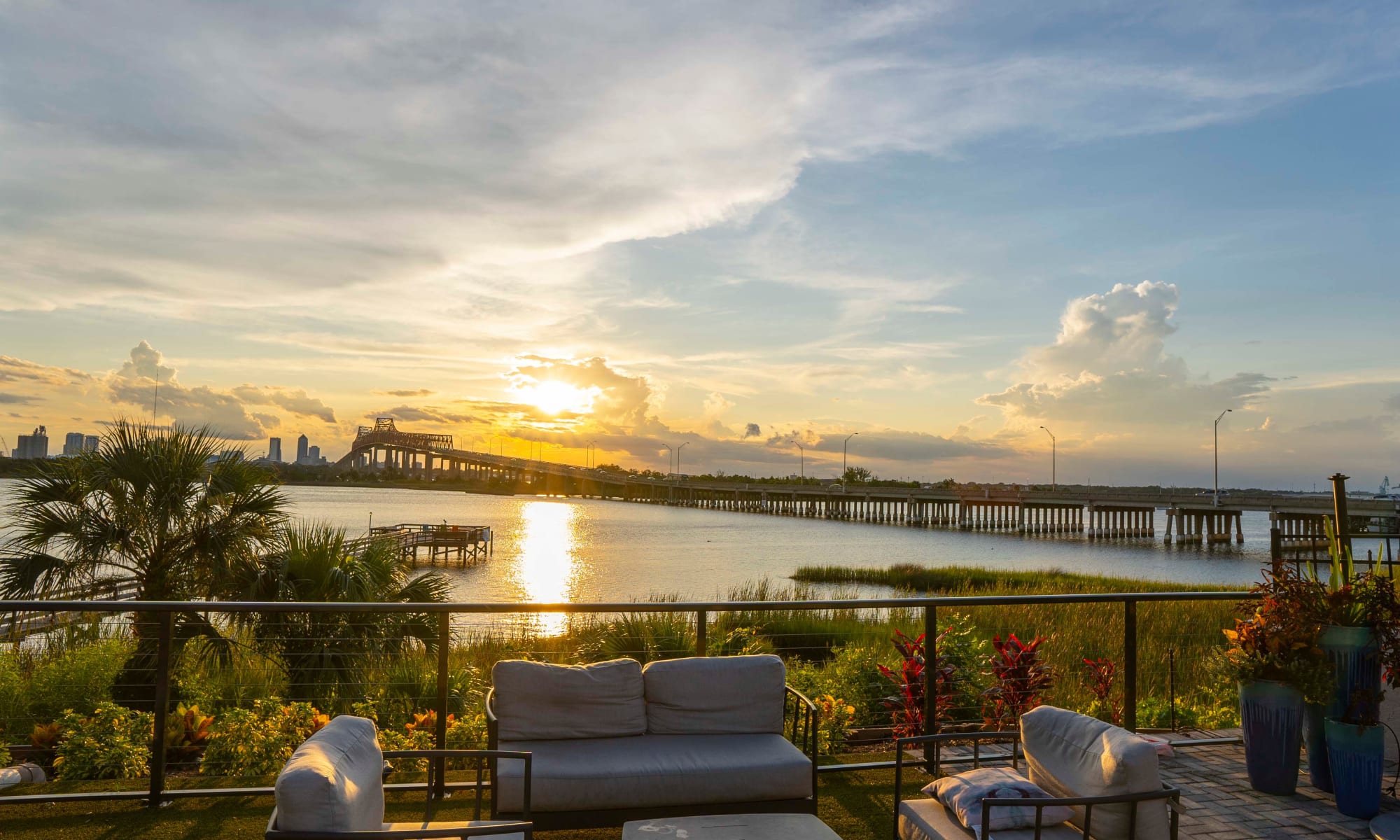 Downtown Jacksonville Fl Apartments For Rent Pier 5350