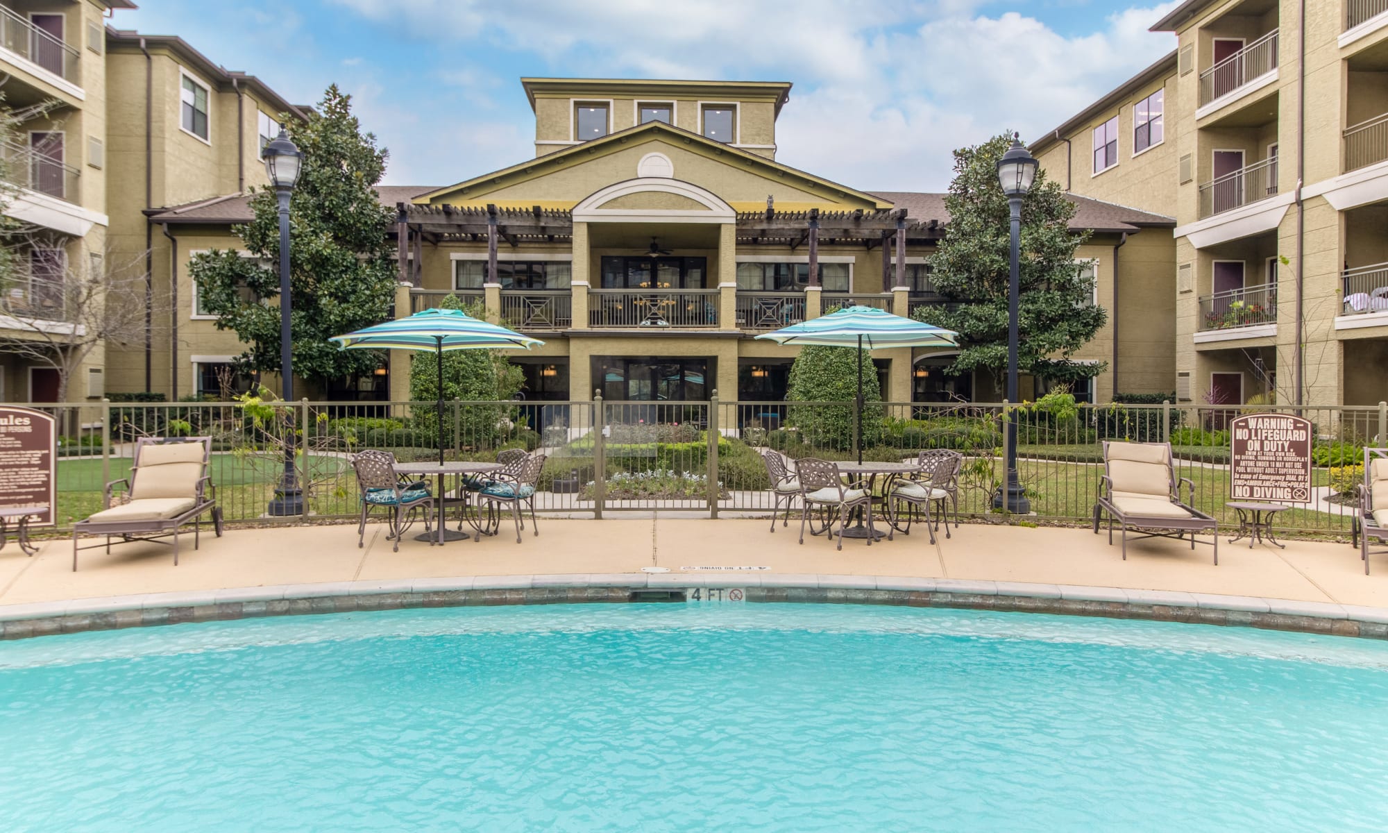 Retirement Living in Spring, TX Conservatory At Champion Forest
