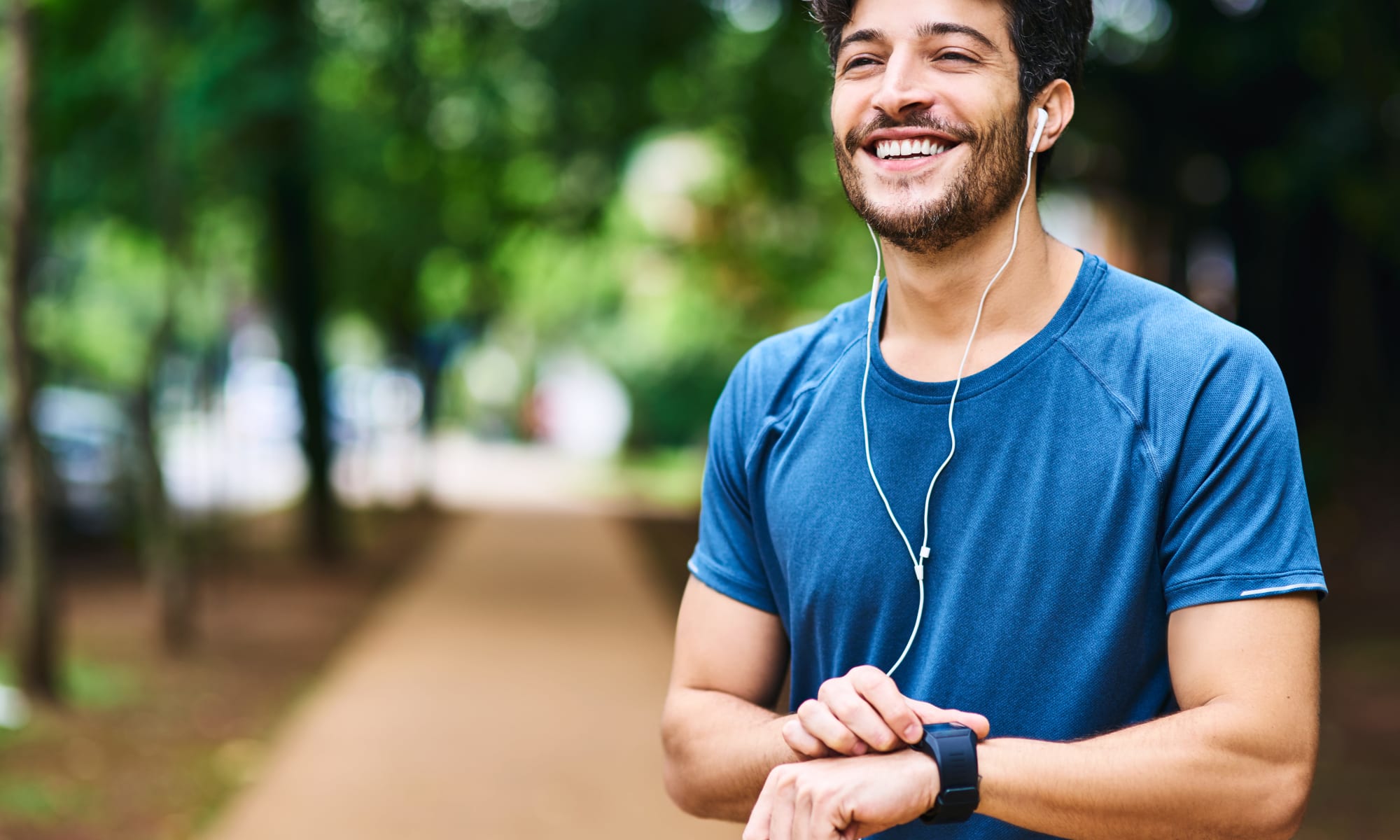 Man running in Cleveland, Tennessee near The Pointe at Westland