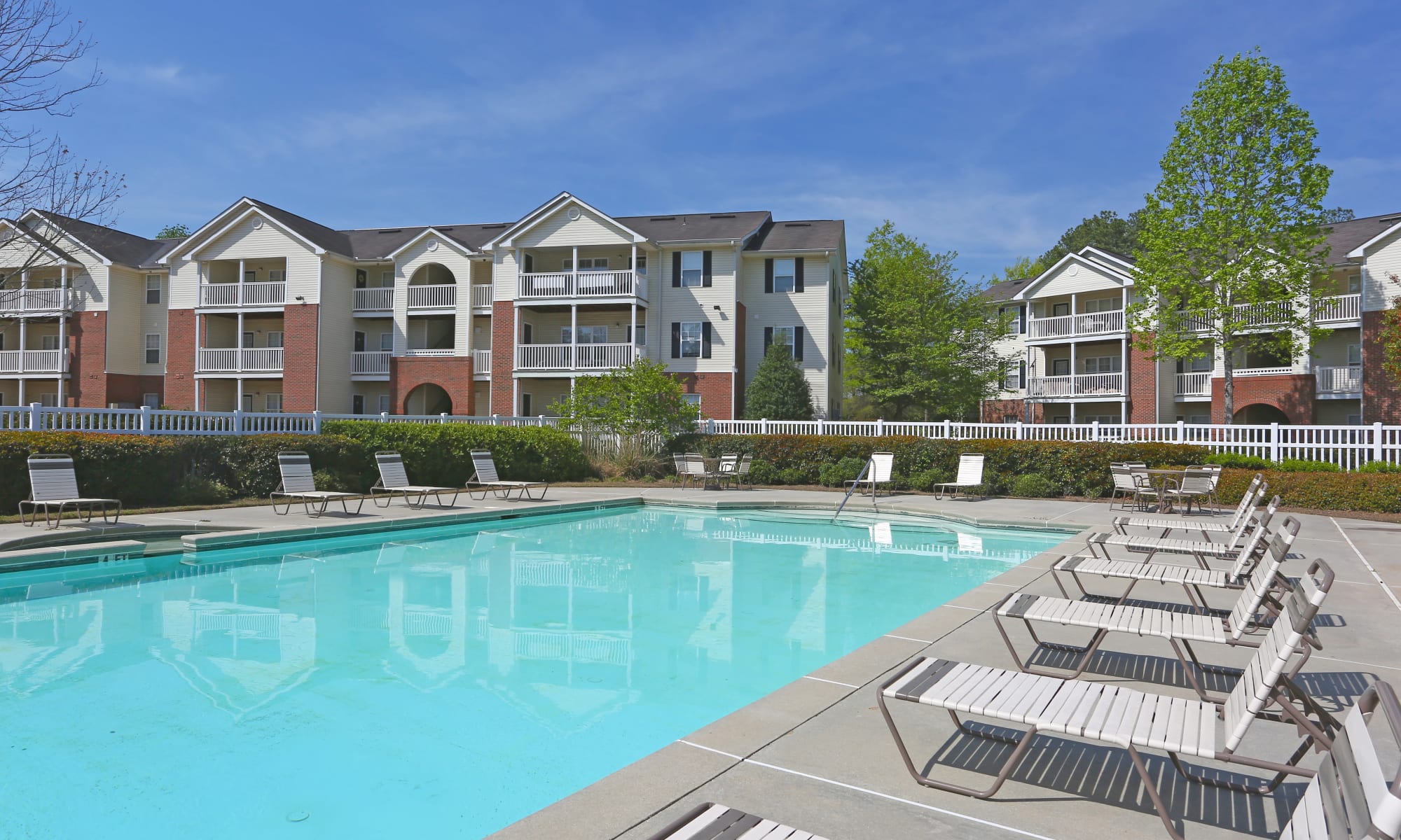Pool at Ten68 West in Dallas, Georgia