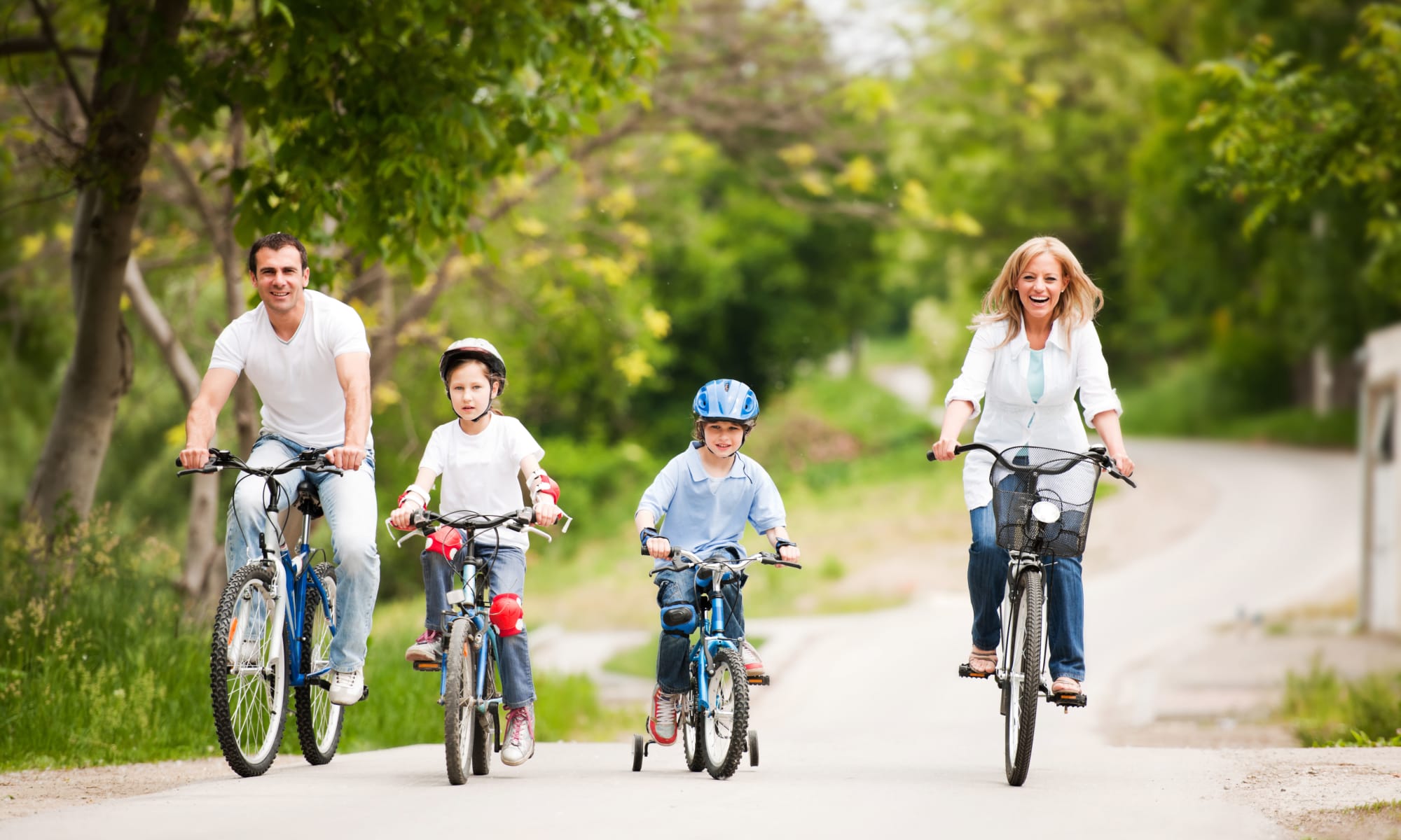 A family biking near The Retreat at Sherwood in Sherwood, Arkansas