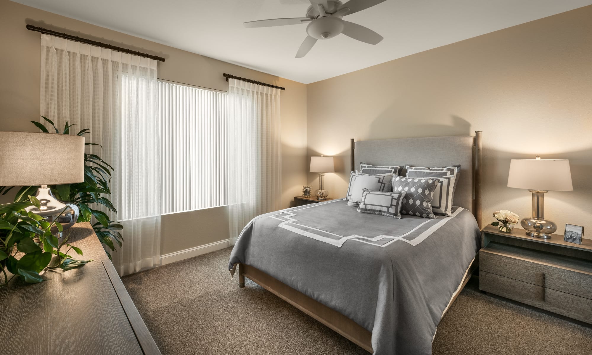Apartments in Scottsdale, Arizona at San Artes