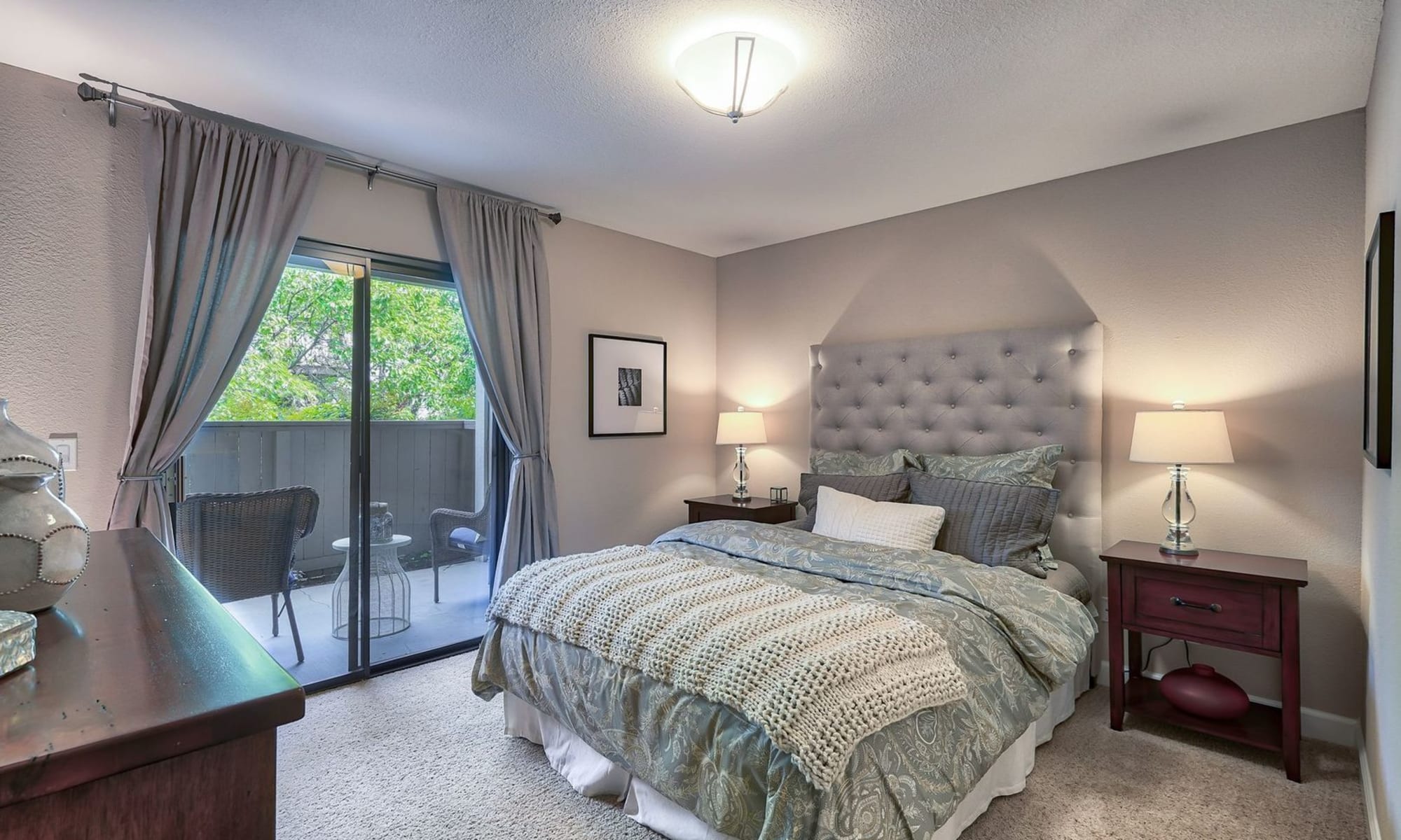 bedroom at The Pointe Apartments in Fairfield, California