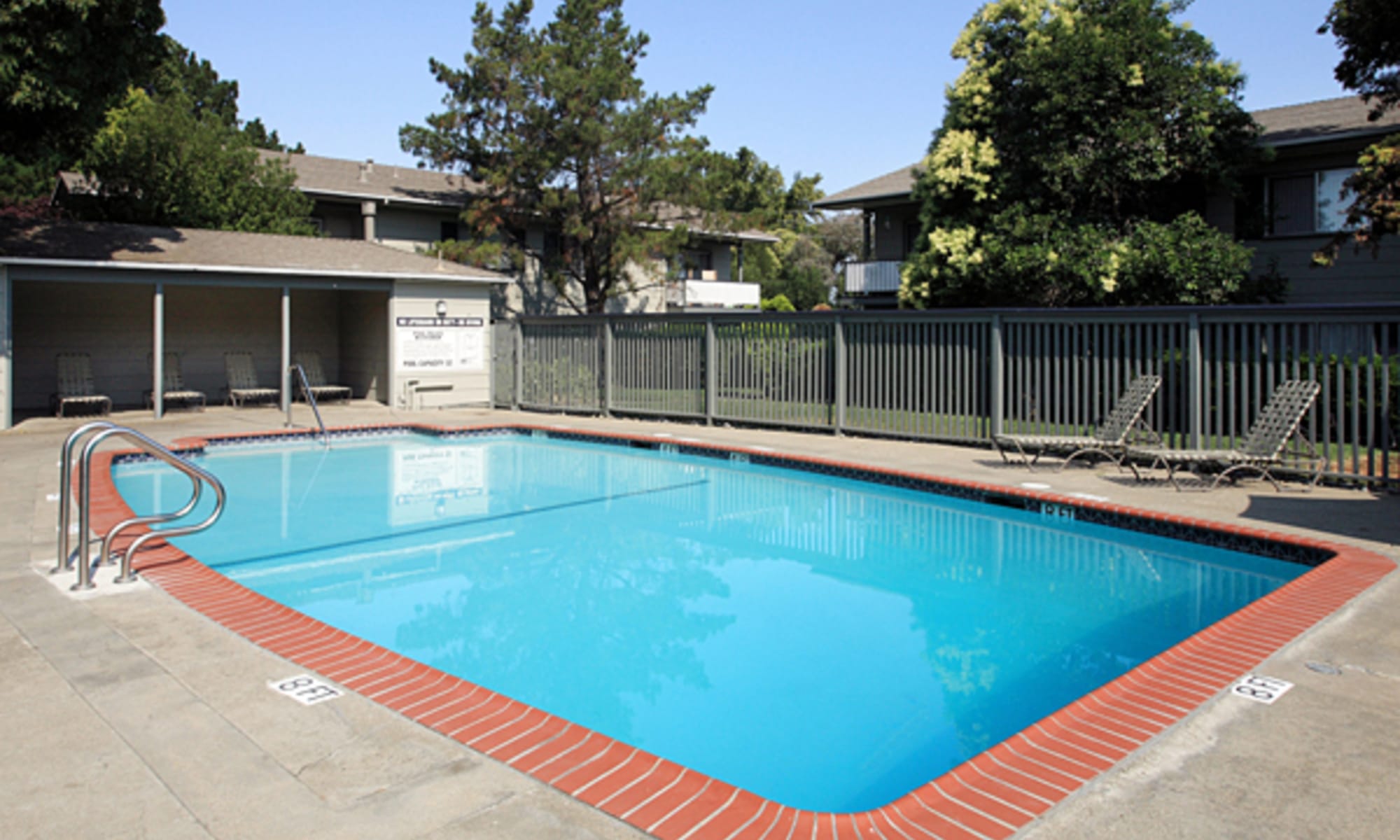 swimming pool at Colonial Gardens in Fremont, California
