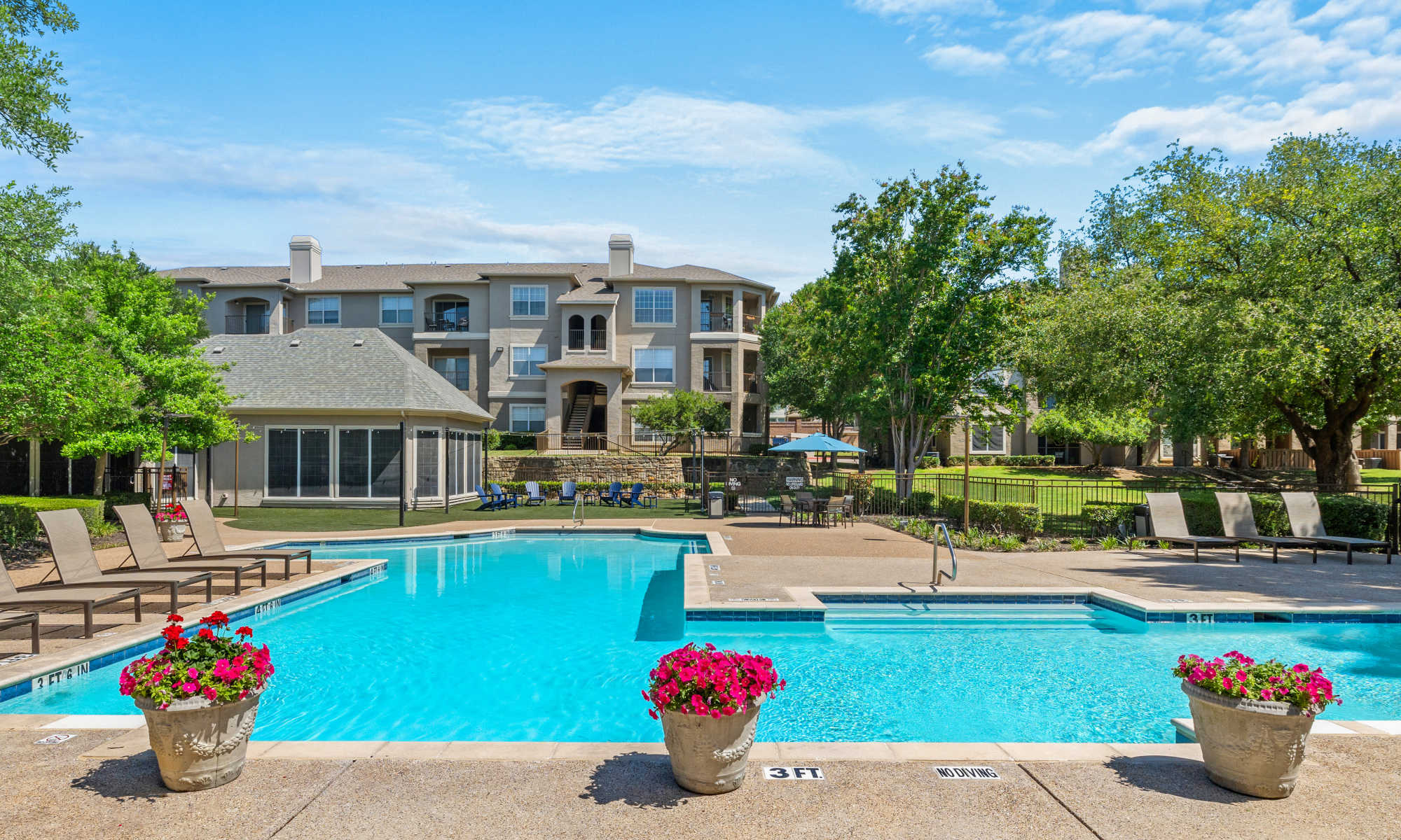 Ballantyne Apartments in Lewisville, Texas