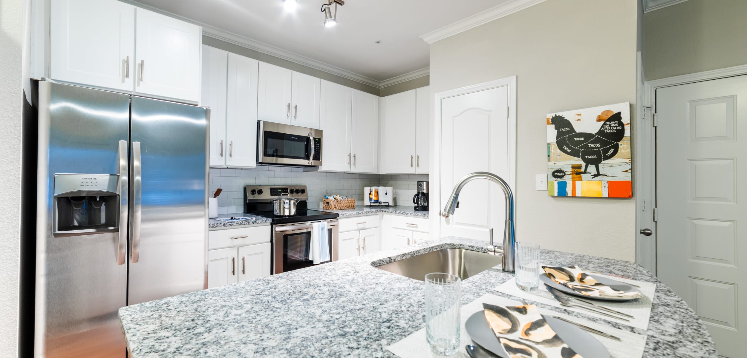 North Austin, TX Apartments near Wells Branch Marquis Parkside