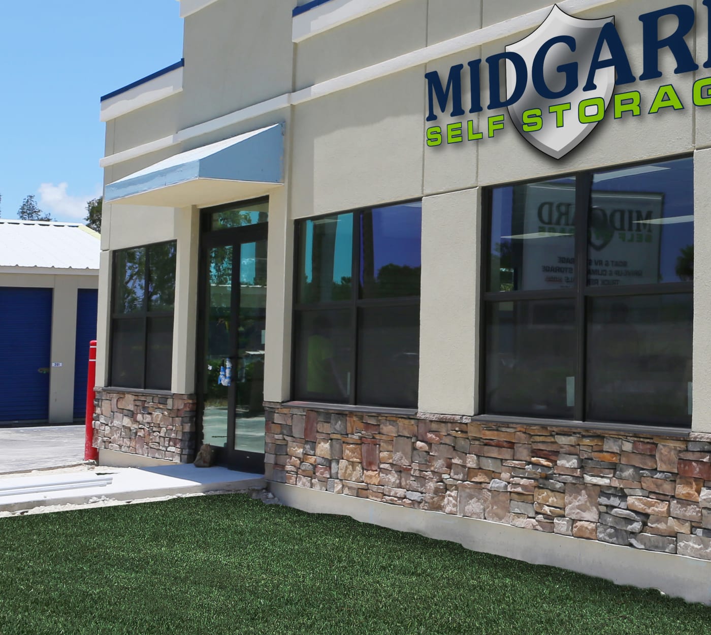Entrance gate at Midgard Self Storage in Wilmington, North Carolina