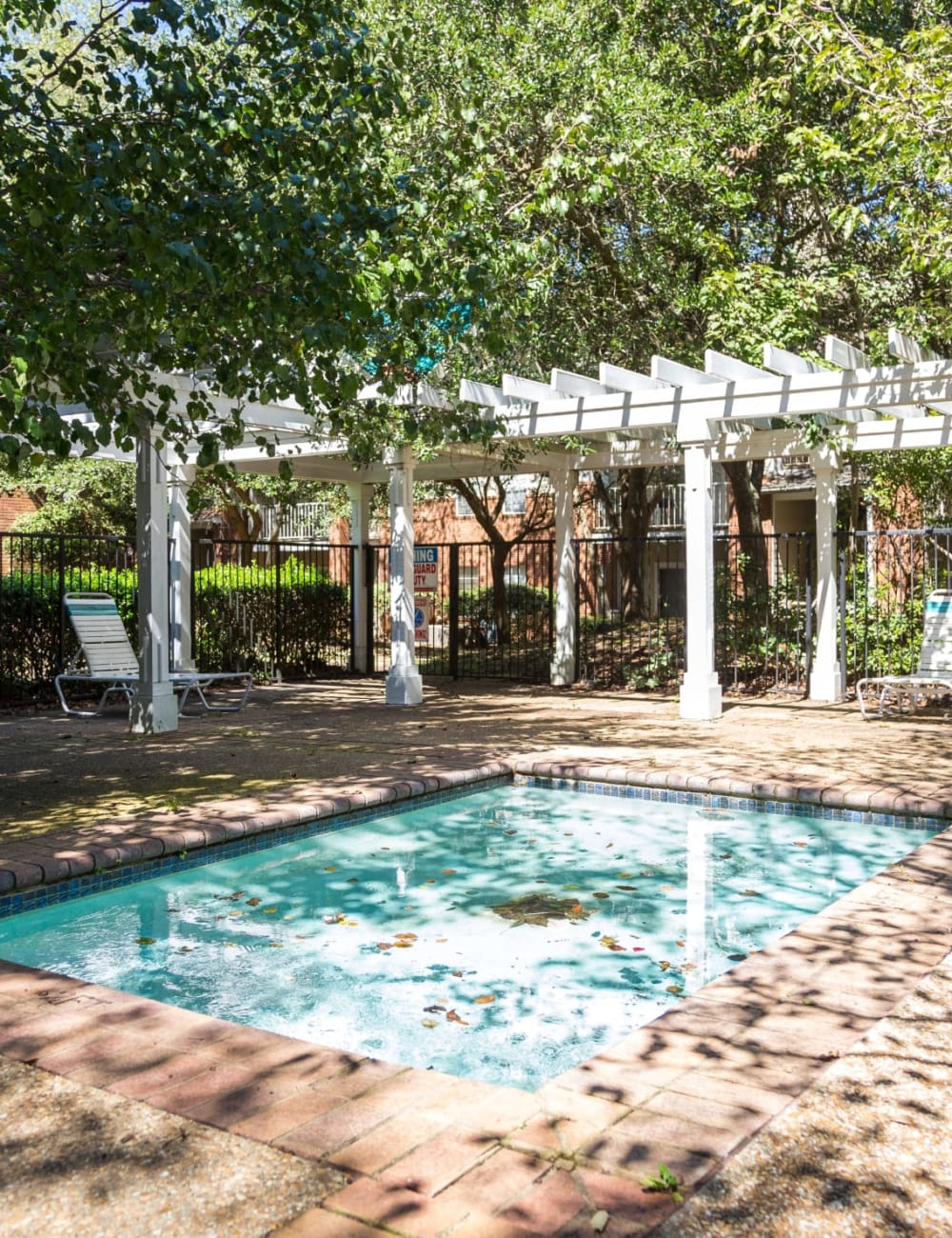 1, 2 & 3 Bedroom Apartments in Mobile, AL