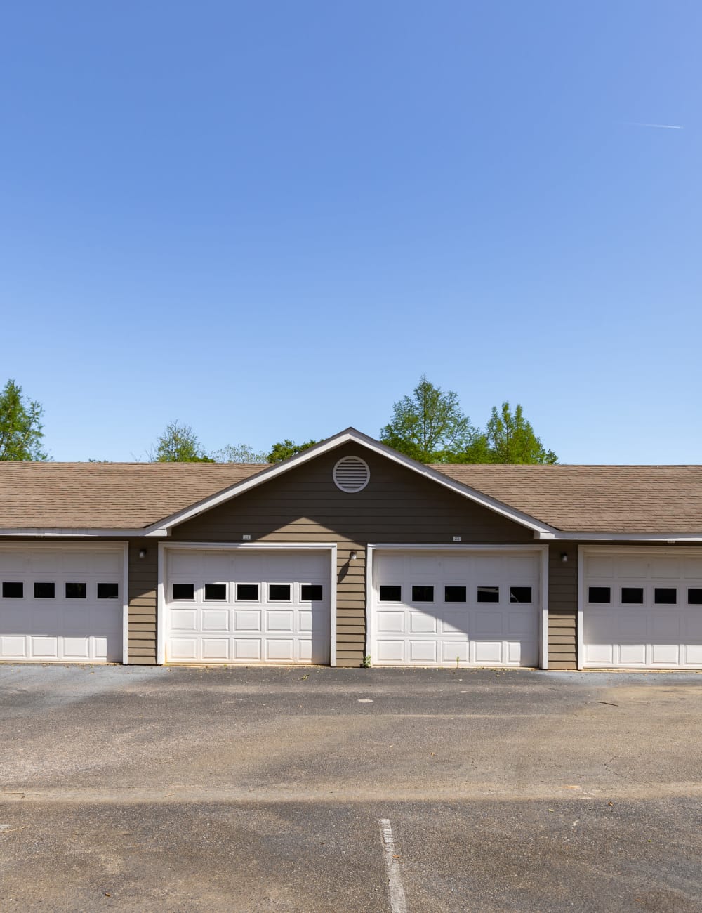 Garages available for residents at Gates at Jubilee in Daphne, Alabama