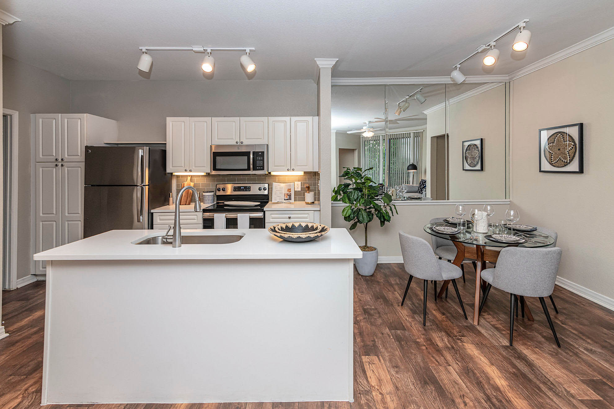Kitchen at Irving, Texas near The Lyndon