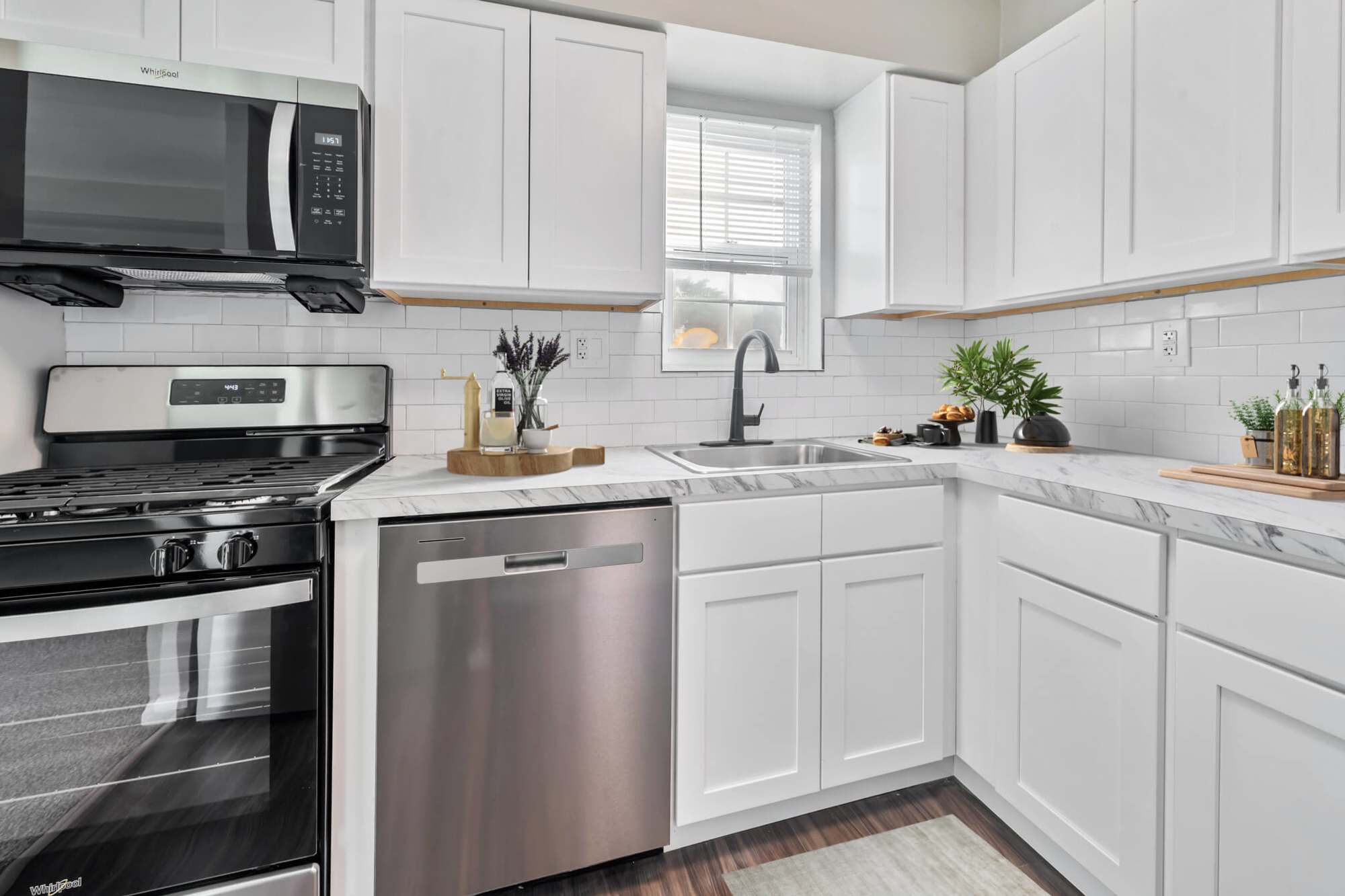 kitchen at Fox Pointe in Hi-Nella, New Jersey