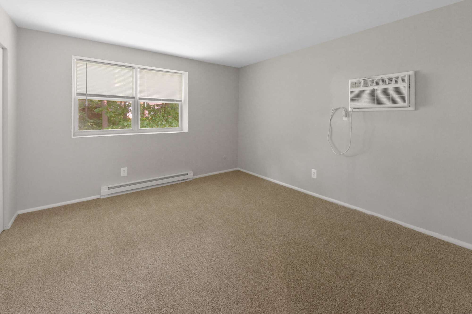 bedroom at Lehigh Square in Allentown, Pennsylvania