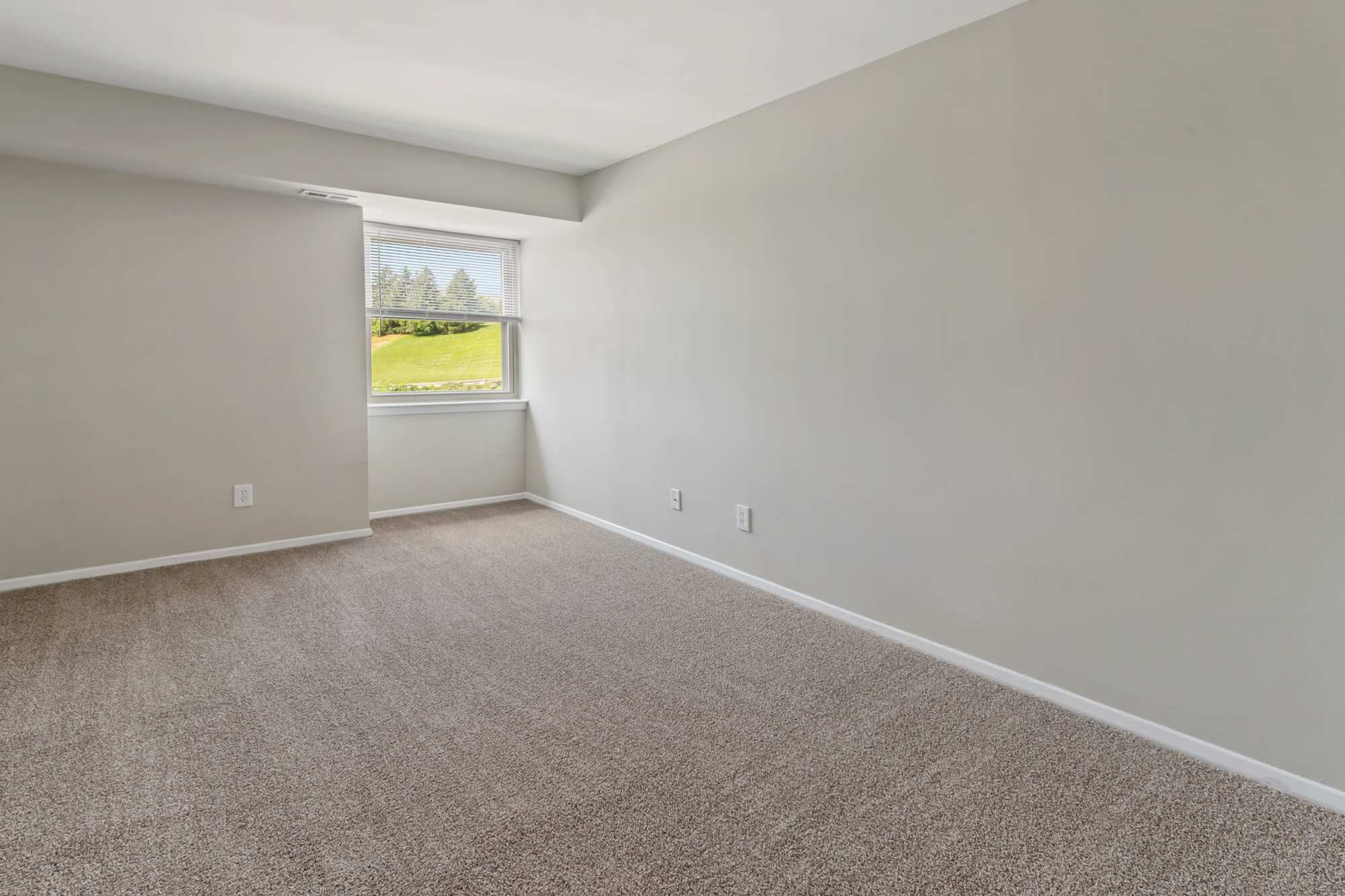 bedroom at Greenspring in York, Pennsylvania