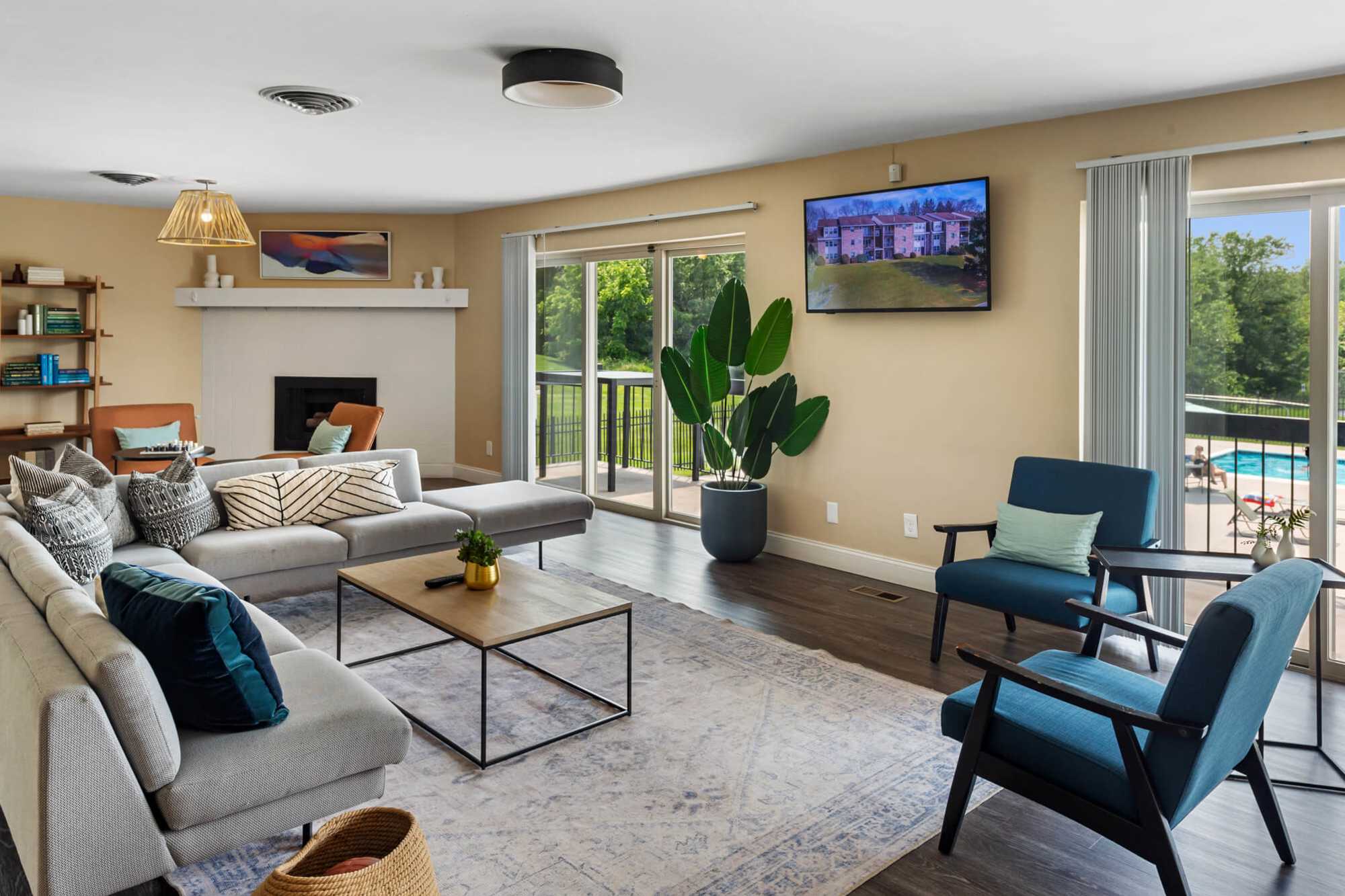 resident lounge at Greenspring in York, Pennsylvania