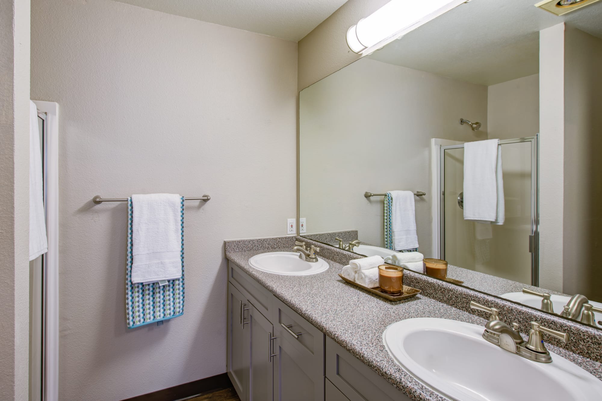 Photos of HighGrove Apartments in Everett, WA