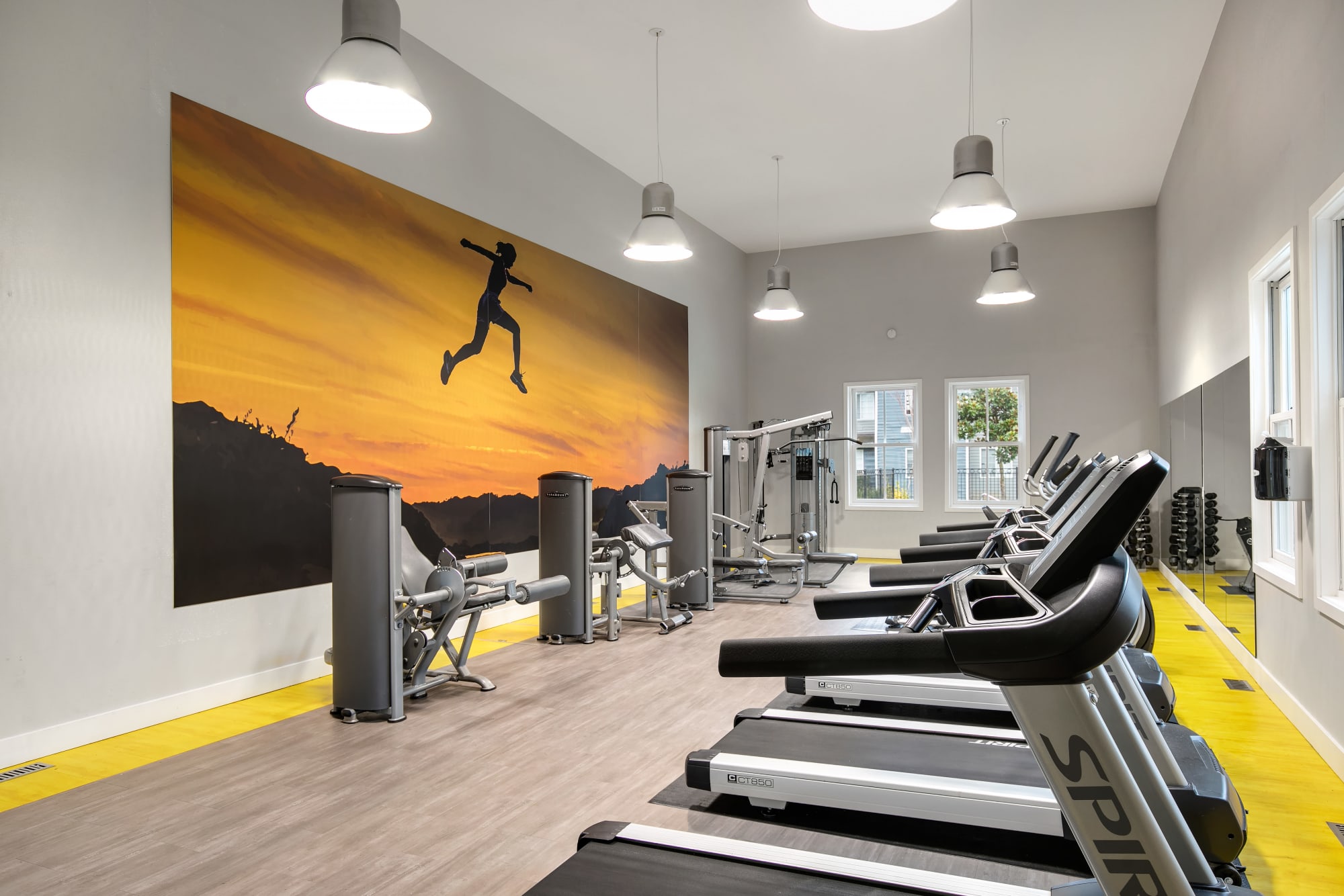 Fitness center at Walnut Grove Landing Apartments in Vancouver, Washington