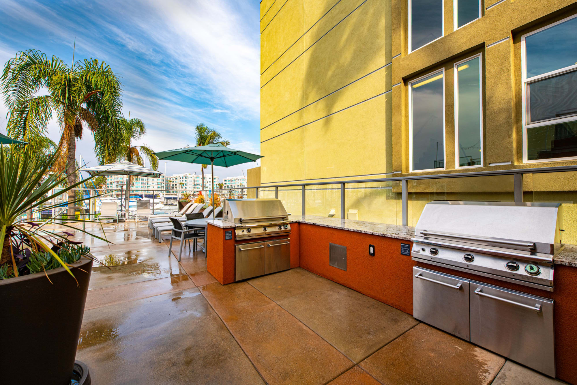 Photos of Harborside Marina Bay Apartments in Marina del Rey, CA