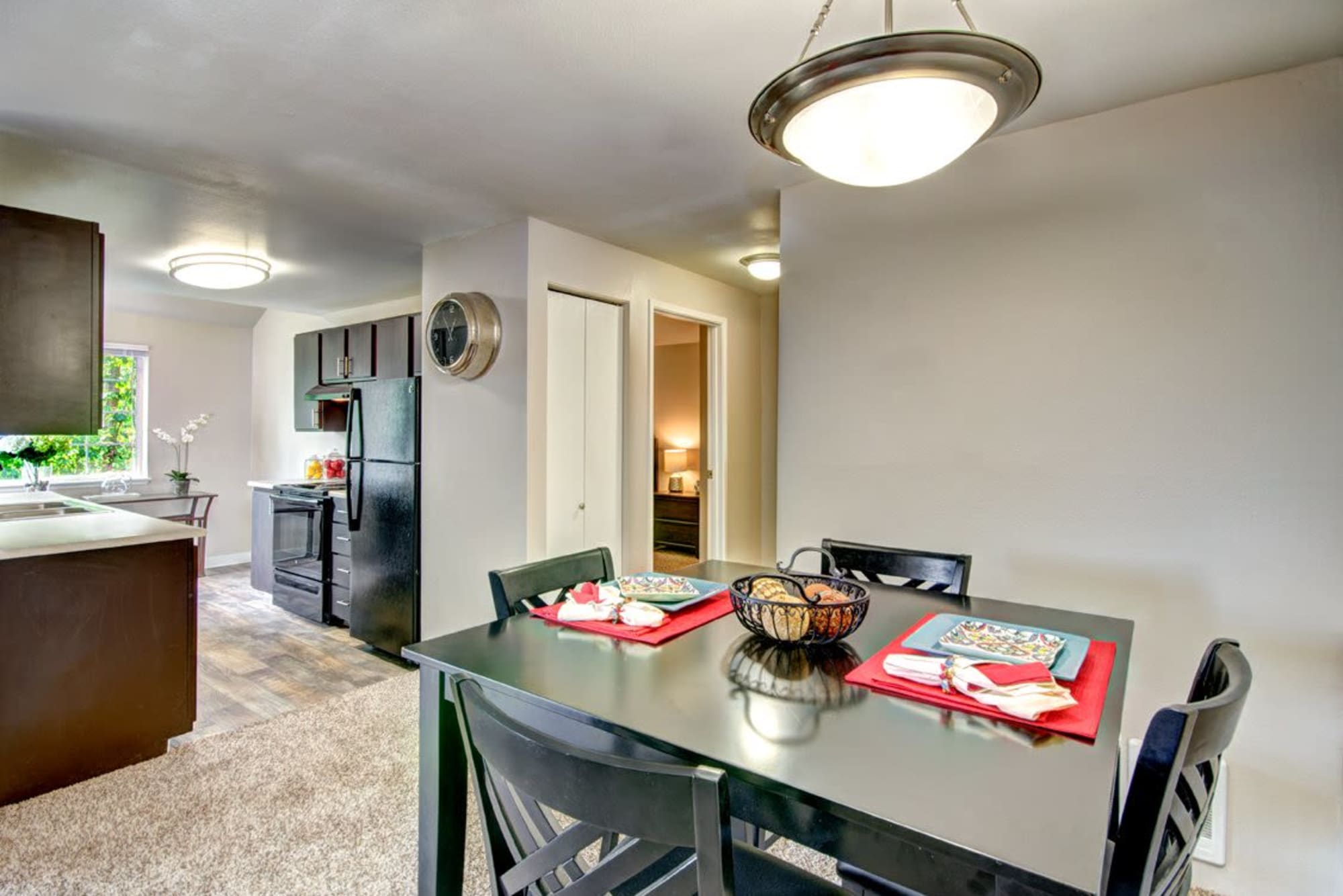 Modern At Home Wellington City Apartments with Simple Decor