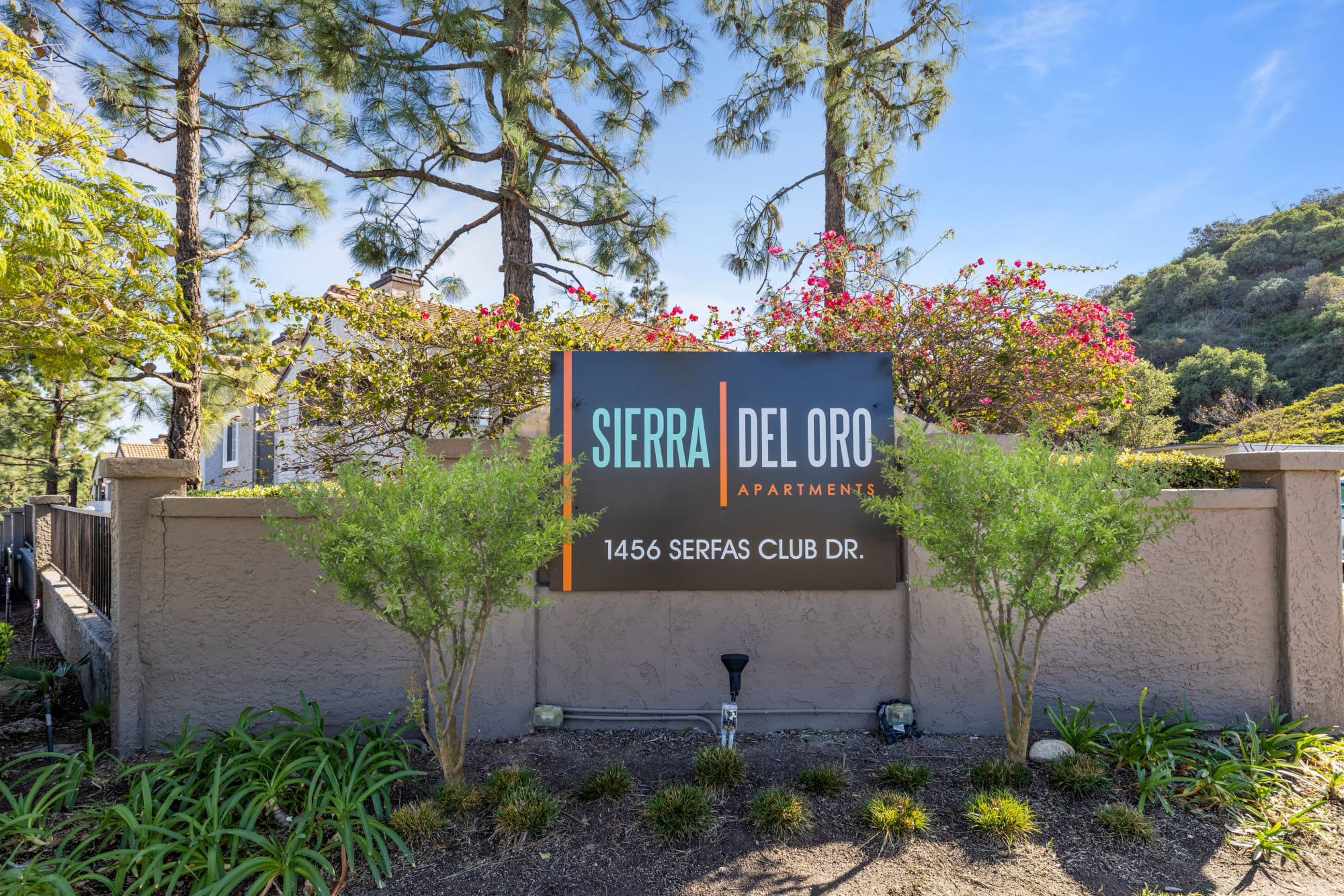 Monument sign at Sierra Del Oro Apartments in Corona, California