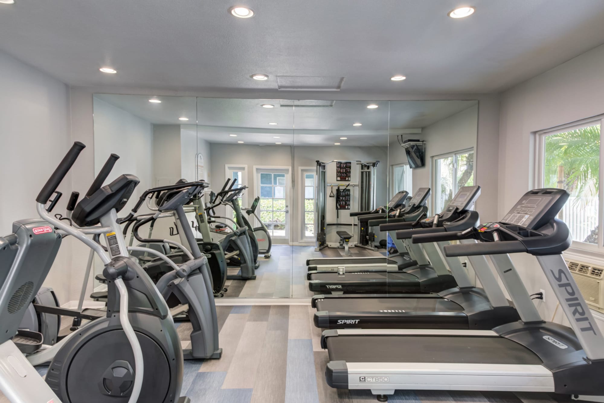 The fitness center at Kendallwood Apartments in Whittier, California