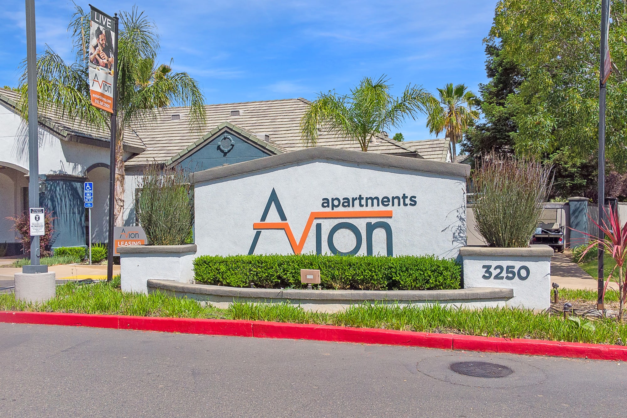 Sign at entry into Avion Apartments in Rancho Cordova, California