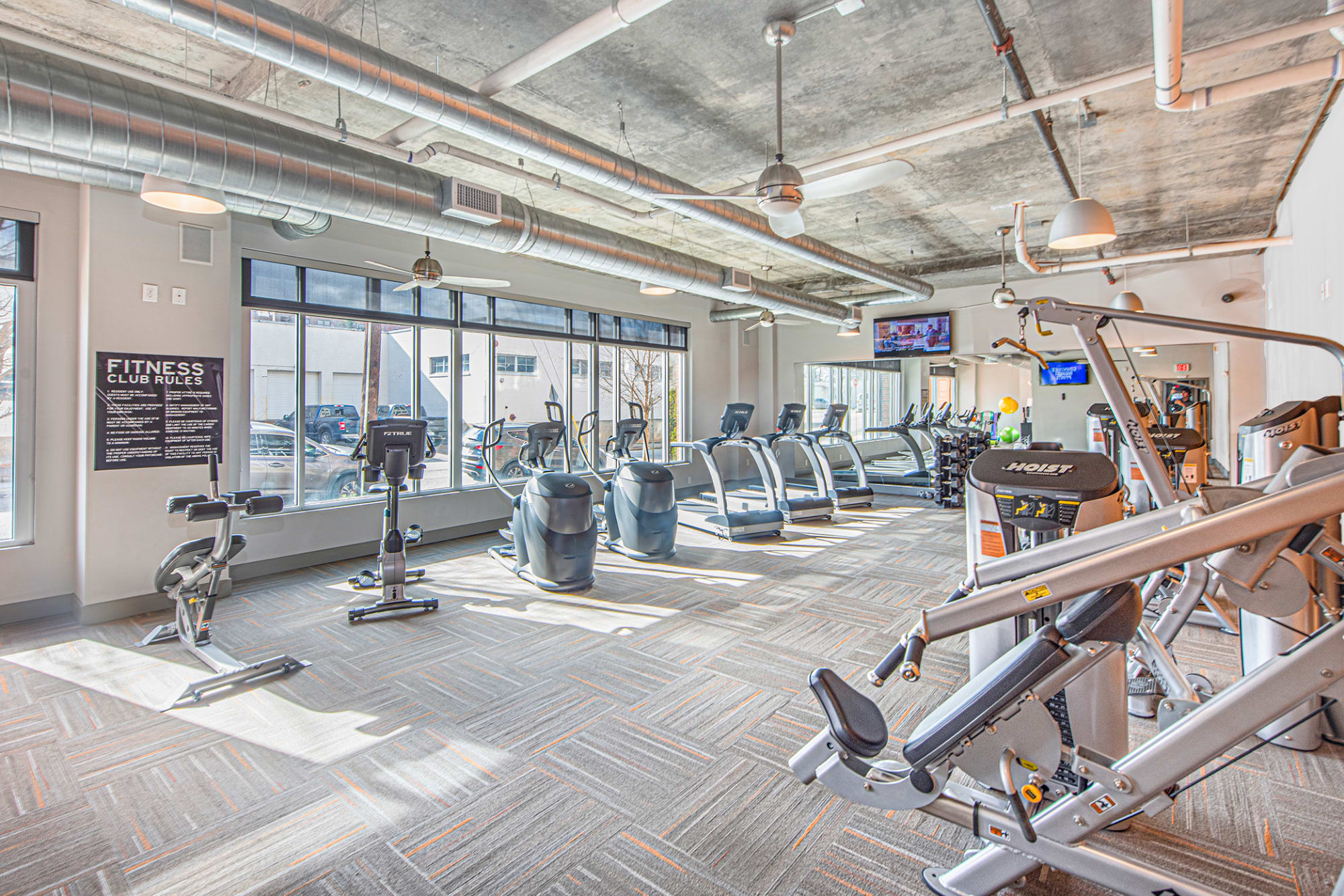 Fitness center at 400 RHETT in Greenville, South Carolina