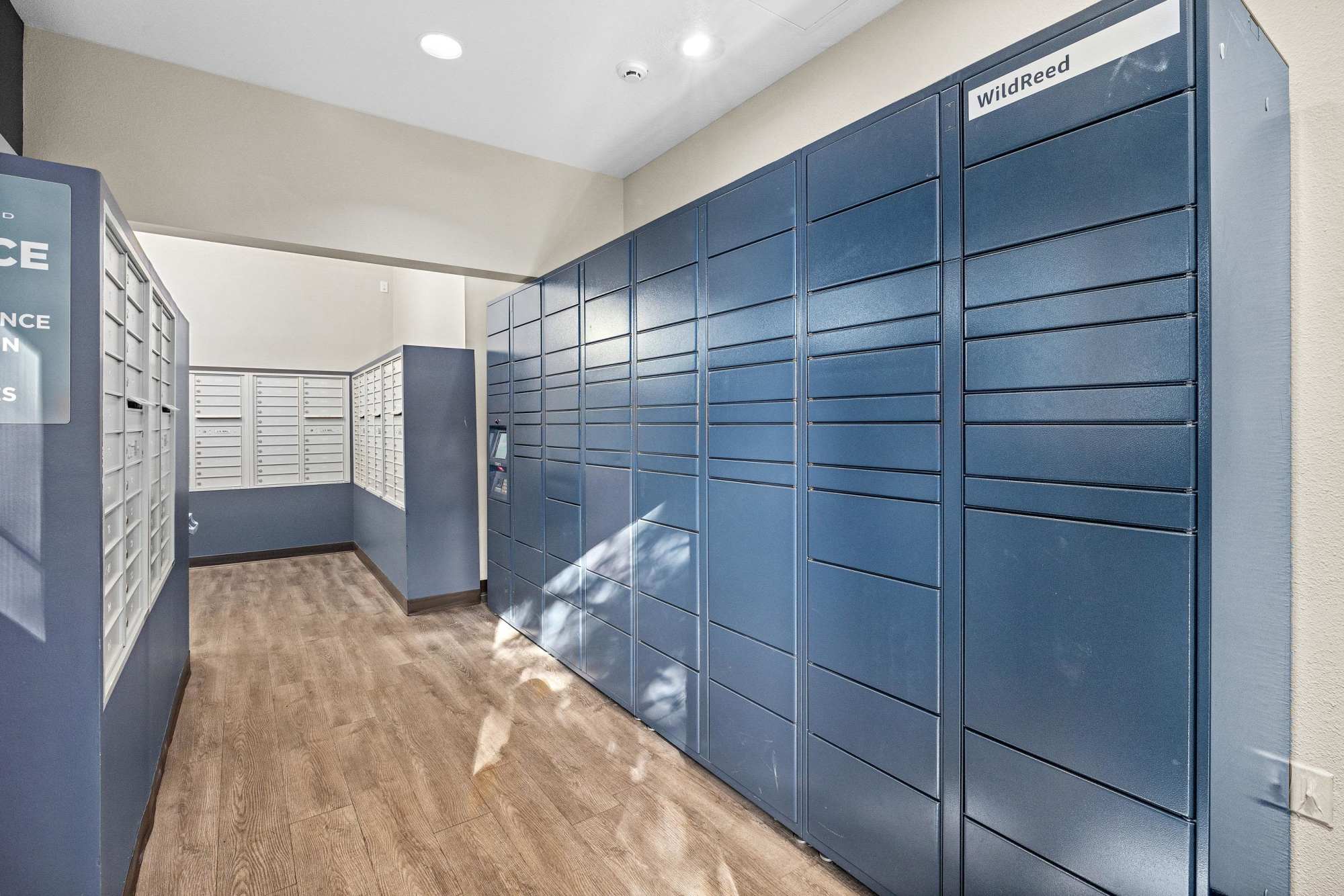 24-hour package lockers with Amazon HUB at Wildreed Apartments in Everett, Washington