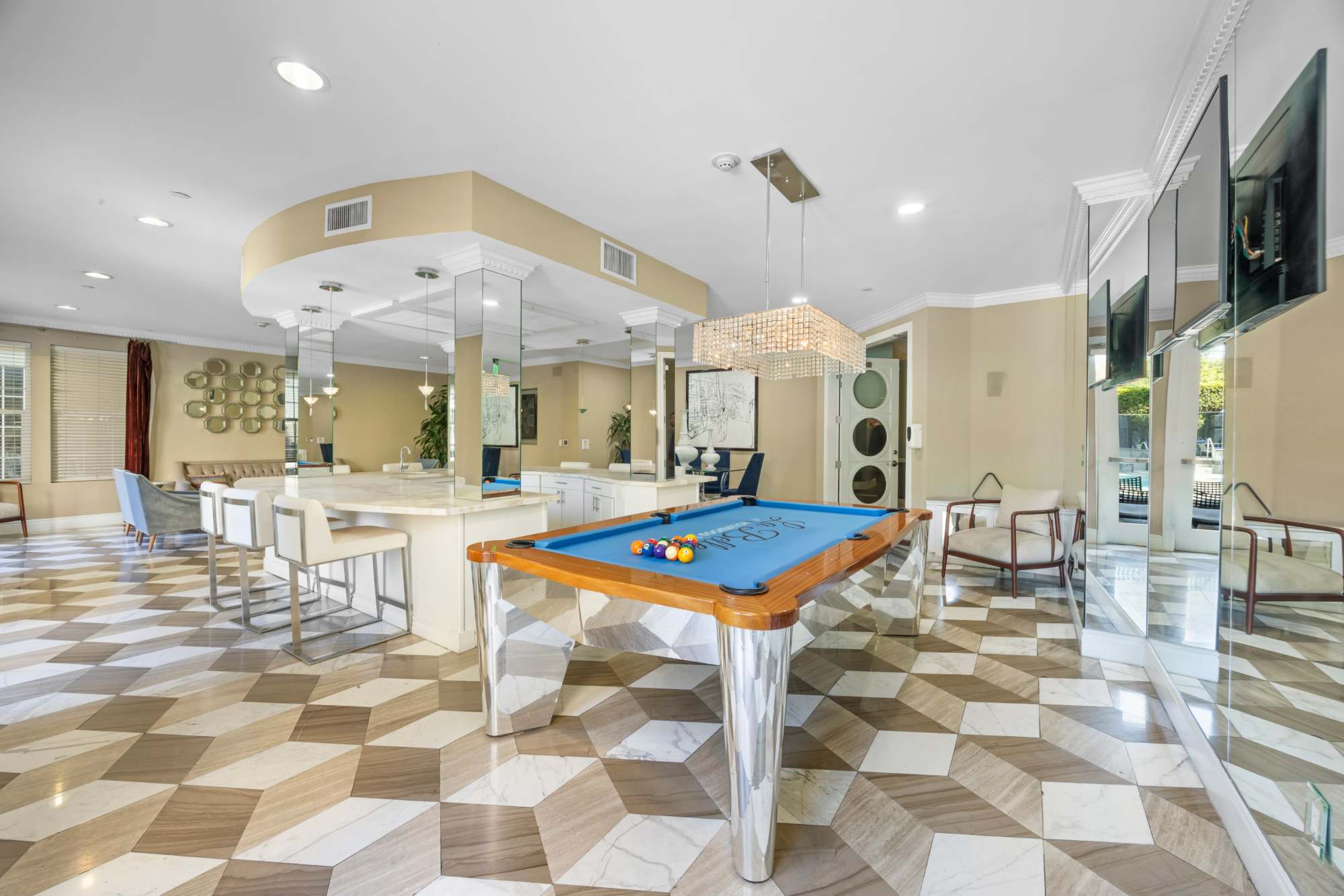 Community room at La Belle at Hollywood Tower in Los Angeles, California