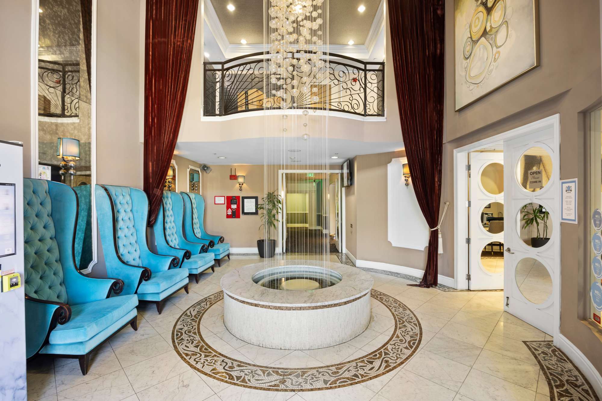 Seating Entry Way to Leasing Office and Building Interior at La Belle at Hollywood Tower in Los Angeles, California