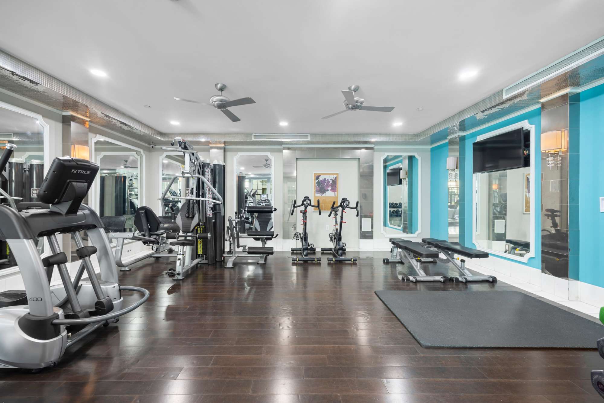 Community Fitness center at La Belle at Hollywood Tower in Los Angeles, California